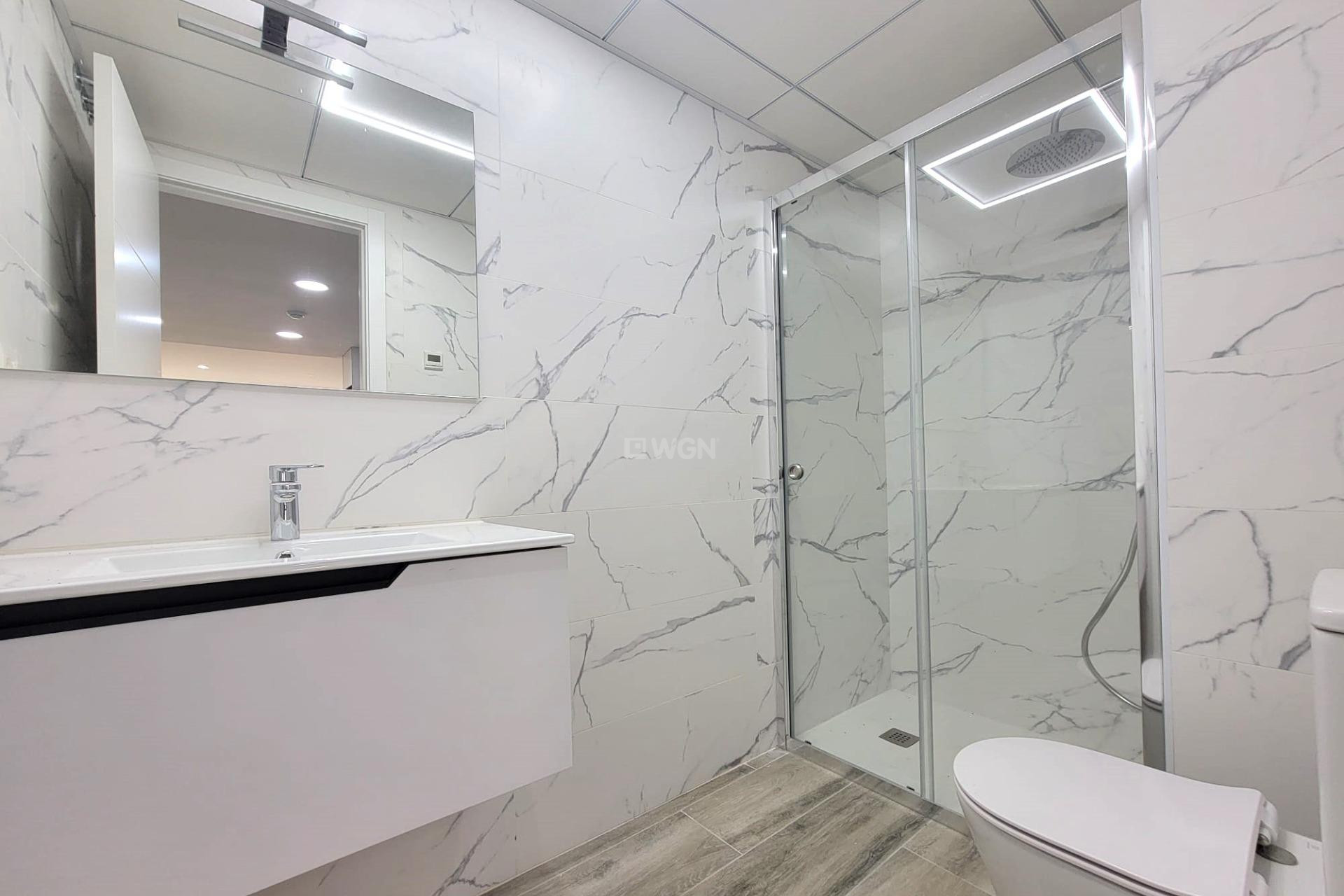 Resale - Apartment / flat - Torrevieja - Playa del Cura