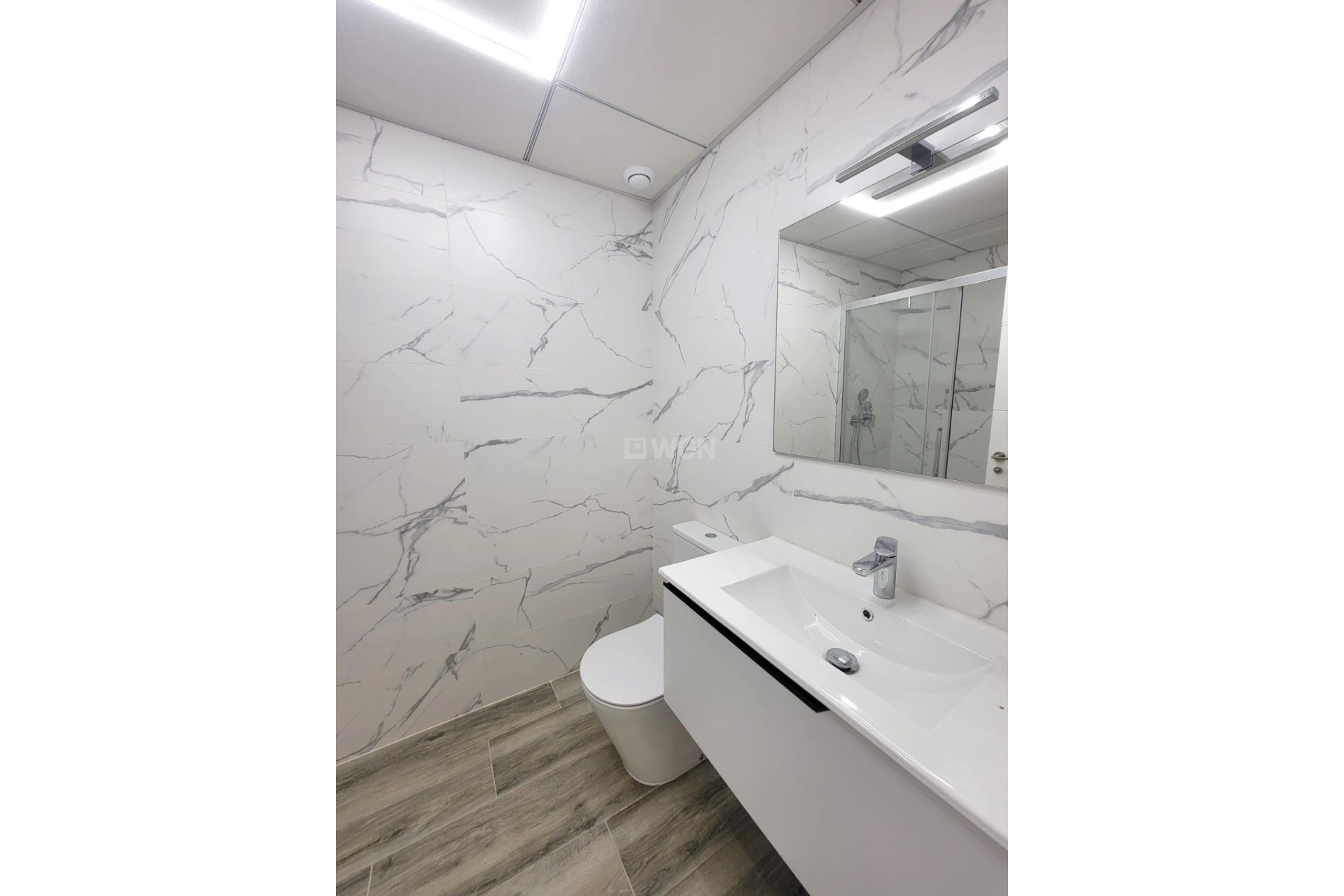 Resale - Apartment / flat - Torrevieja - Playa del Cura