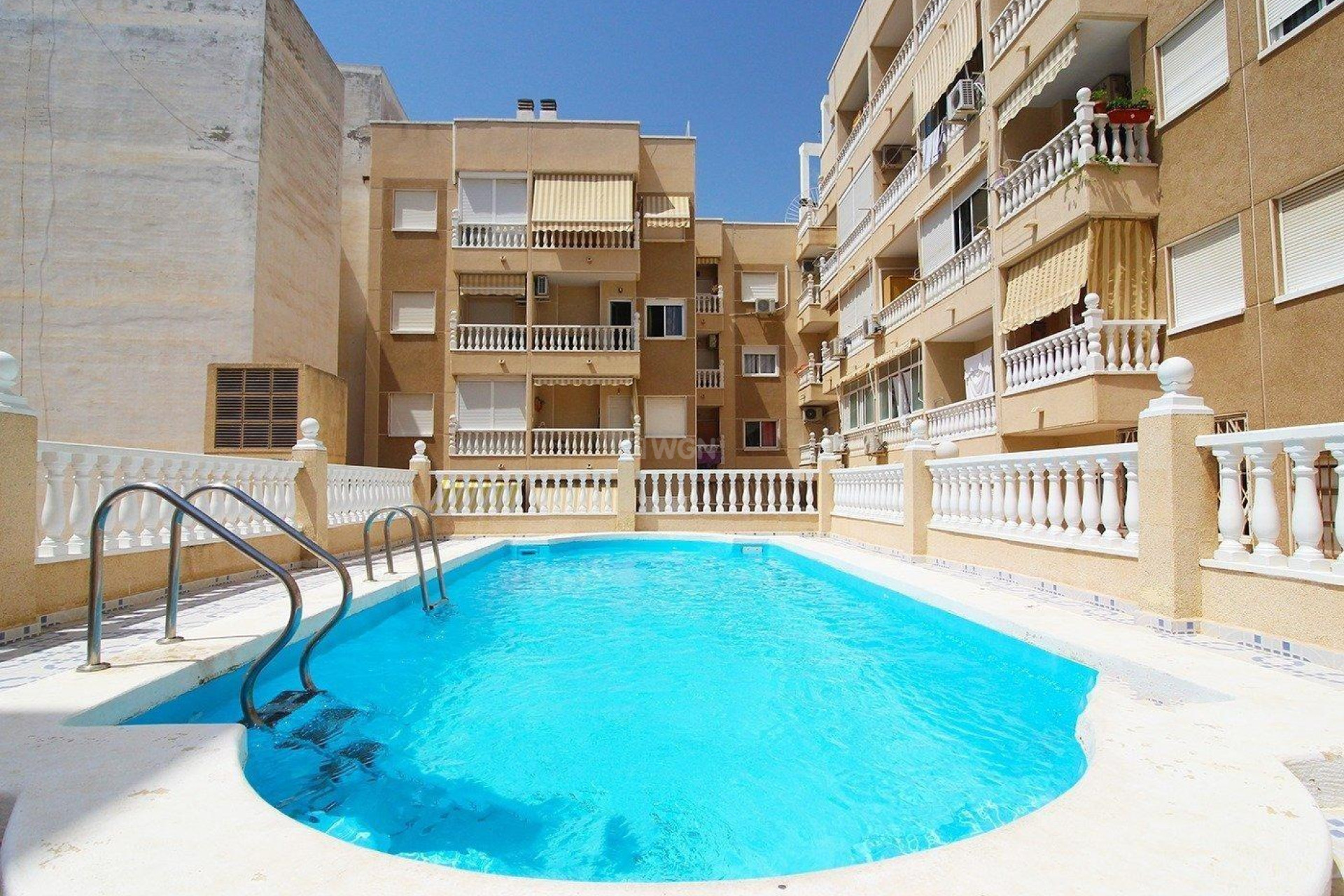 Resale - Apartment / flat - Torrevieja - Playa del Cura