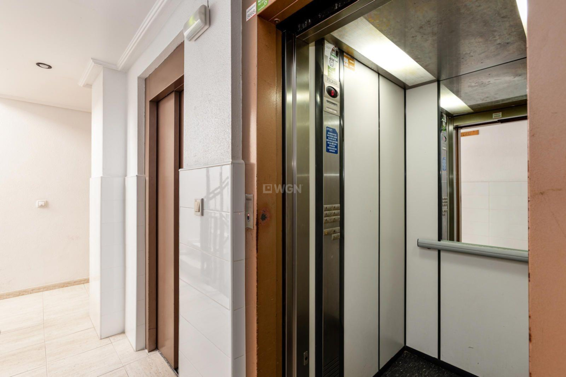 Resale - Apartment / flat - Torrevieja - Playa del Cura