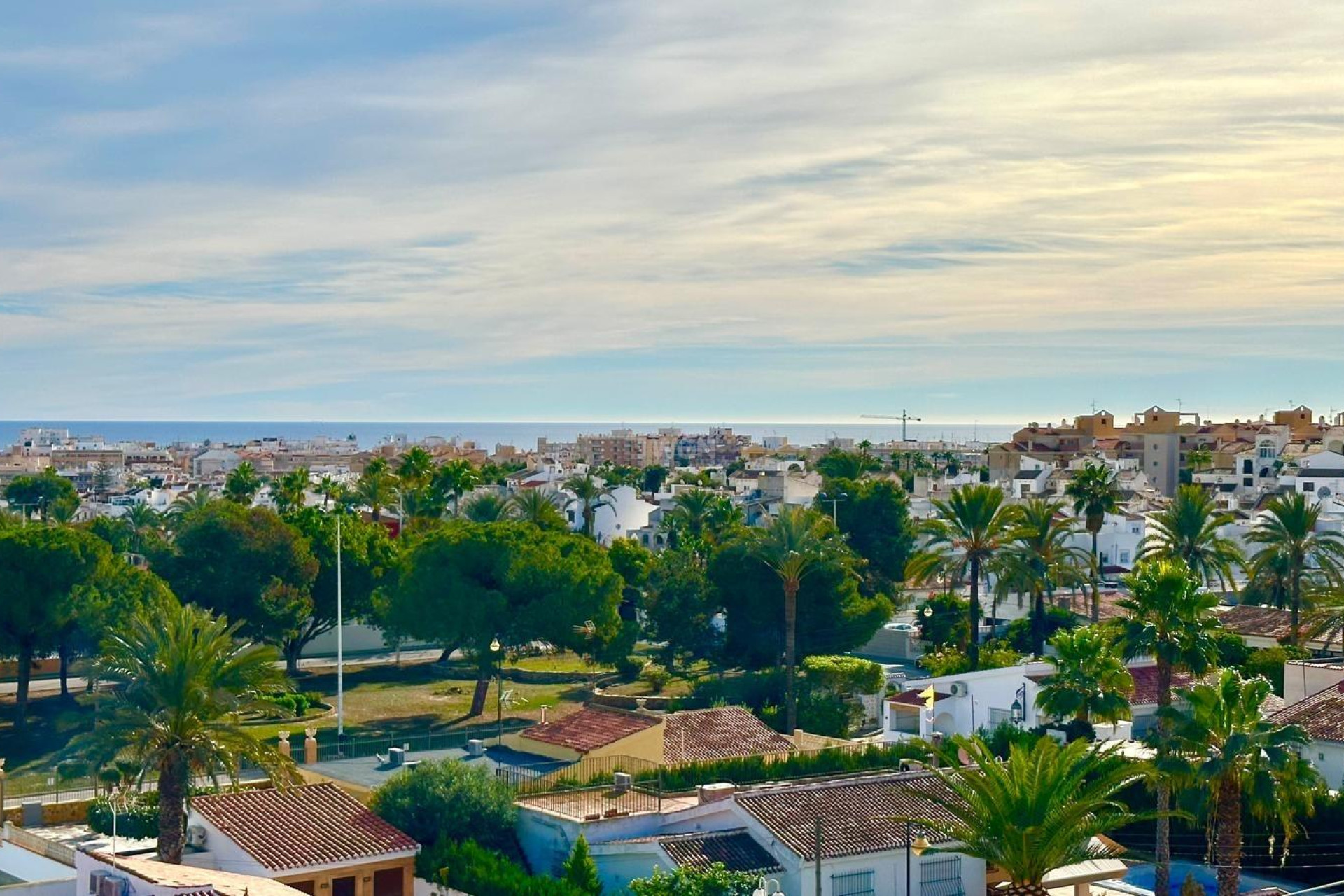 Resale - Apartment / flat - Torrevieja - Playa del Cura