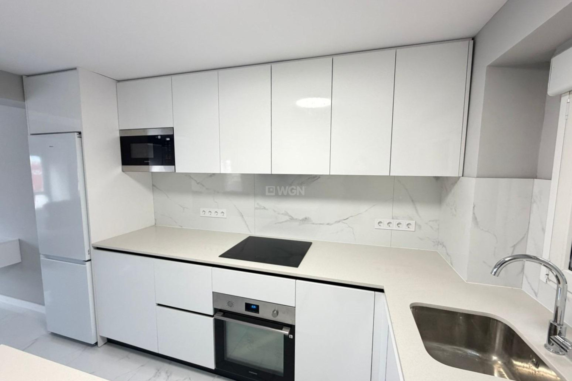 Resale - Apartment / flat - Torrevieja - Playa del Cura