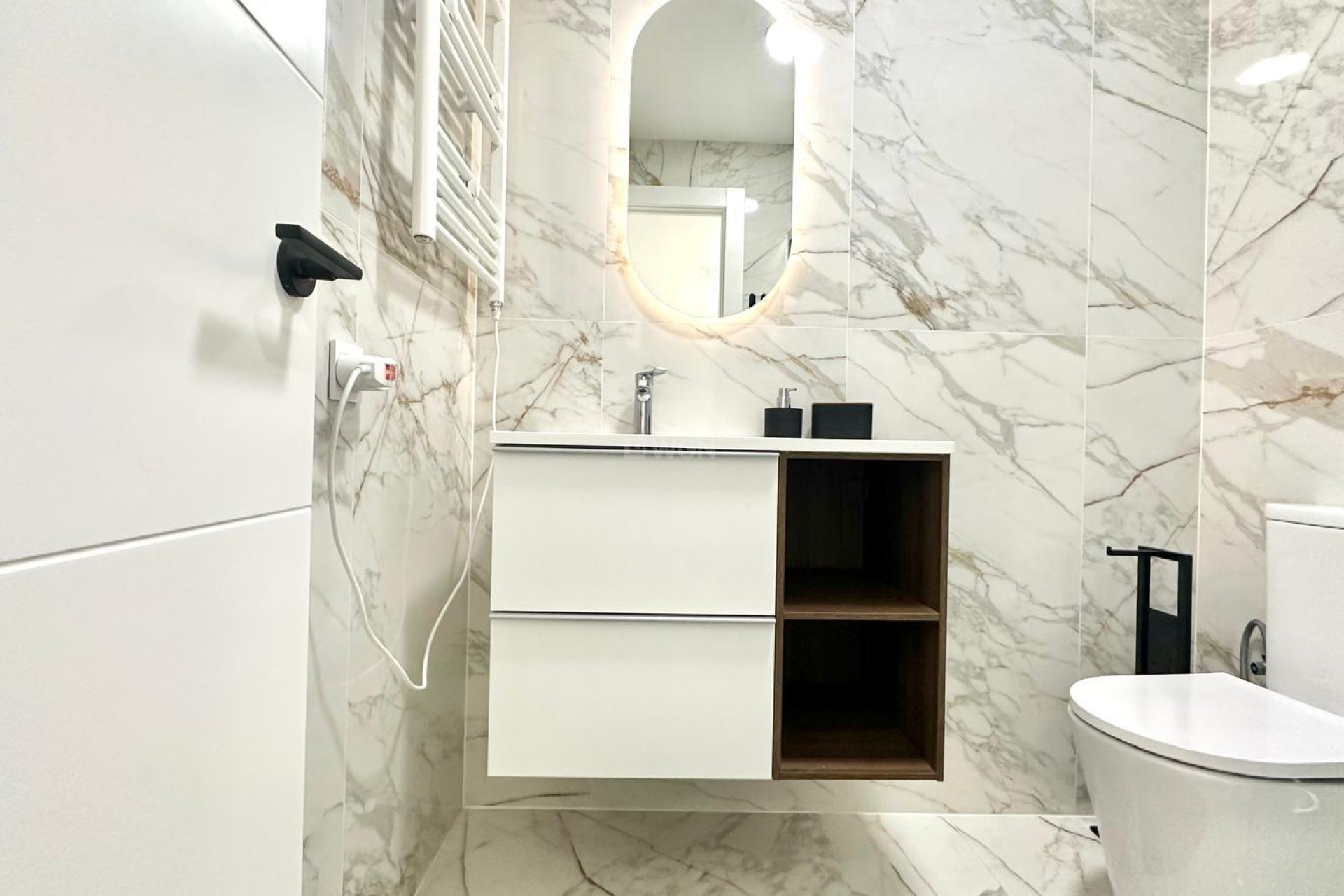 Resale - Apartment / flat - Torrevieja - Playa del Cura