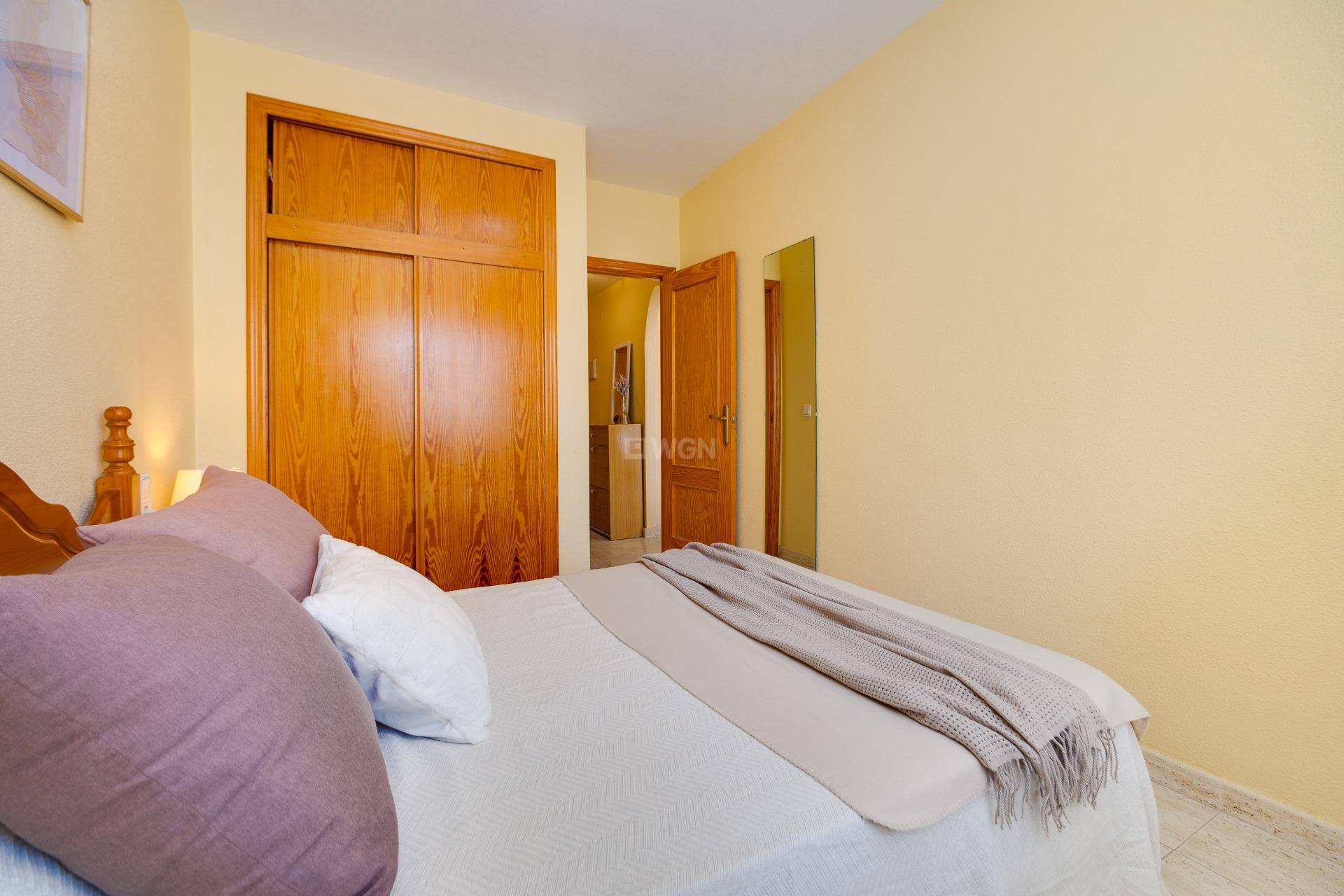 Resale - Apartment / flat - Torrevieja - Playa del Cura