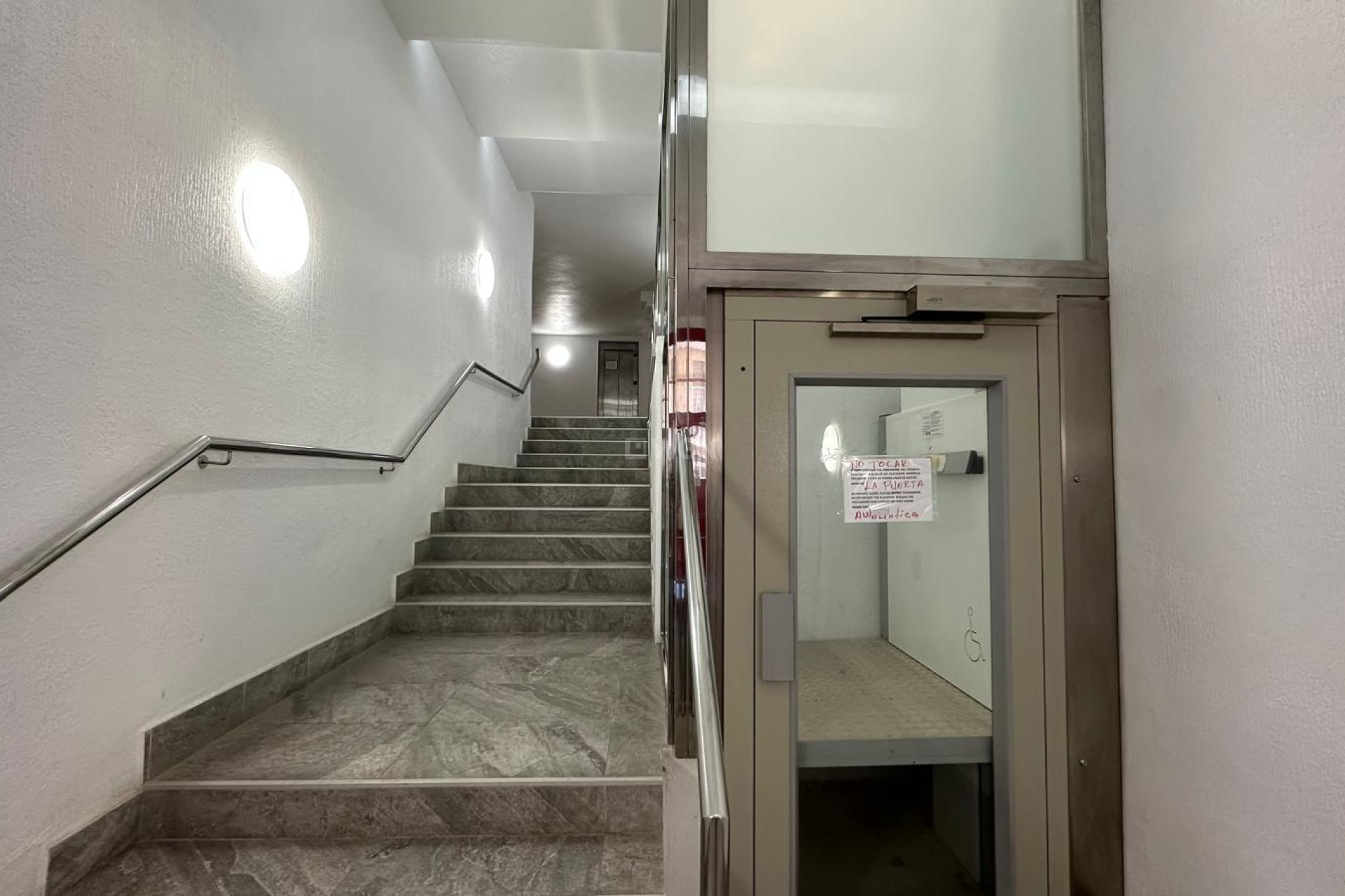 Resale - Apartment / flat - Torrevieja - Playa del Cura