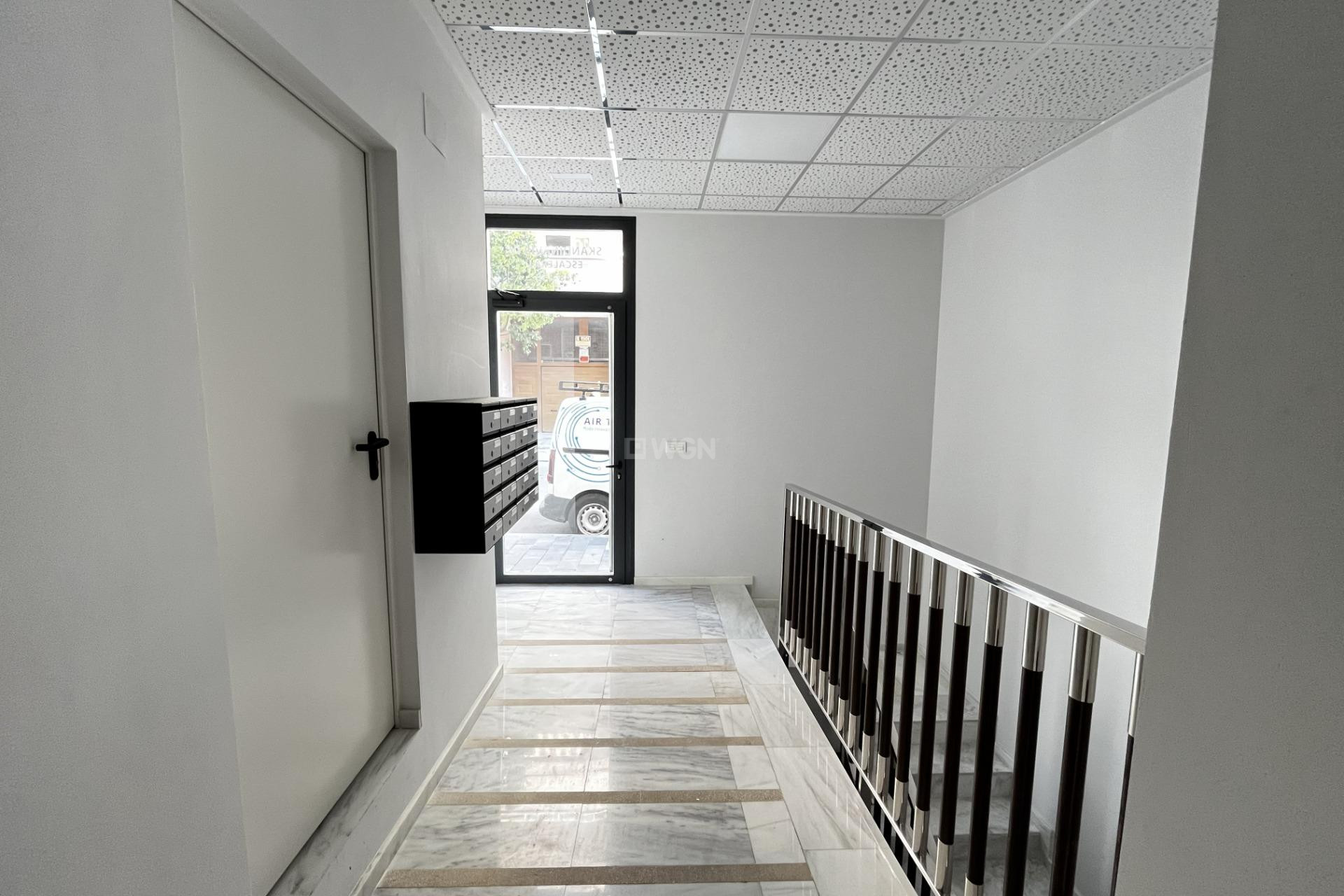 Resale - Apartment / flat - Torrevieja - Playa del Cura