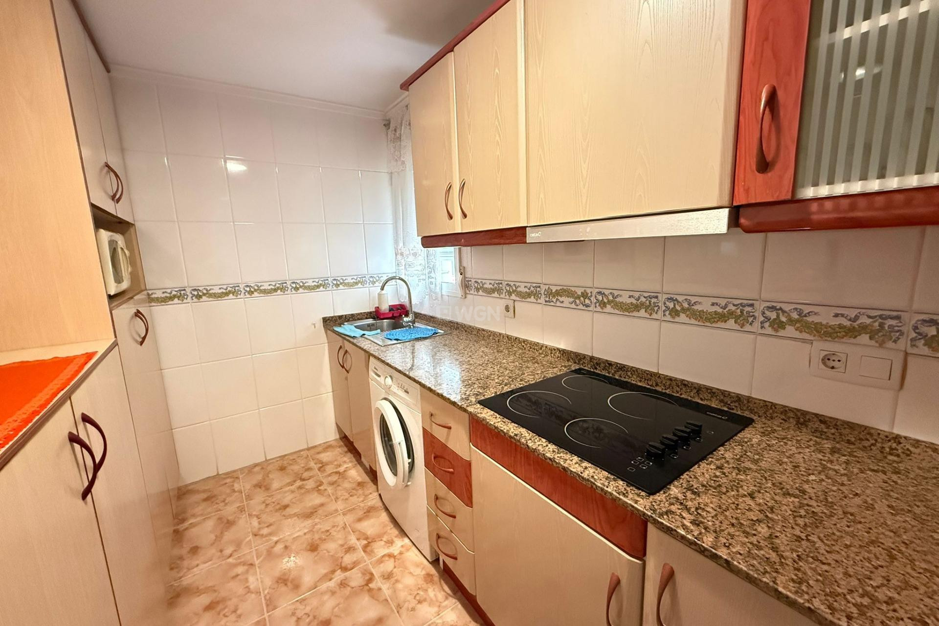 Resale - Apartment / flat - Torrevieja - Playa del Cura
