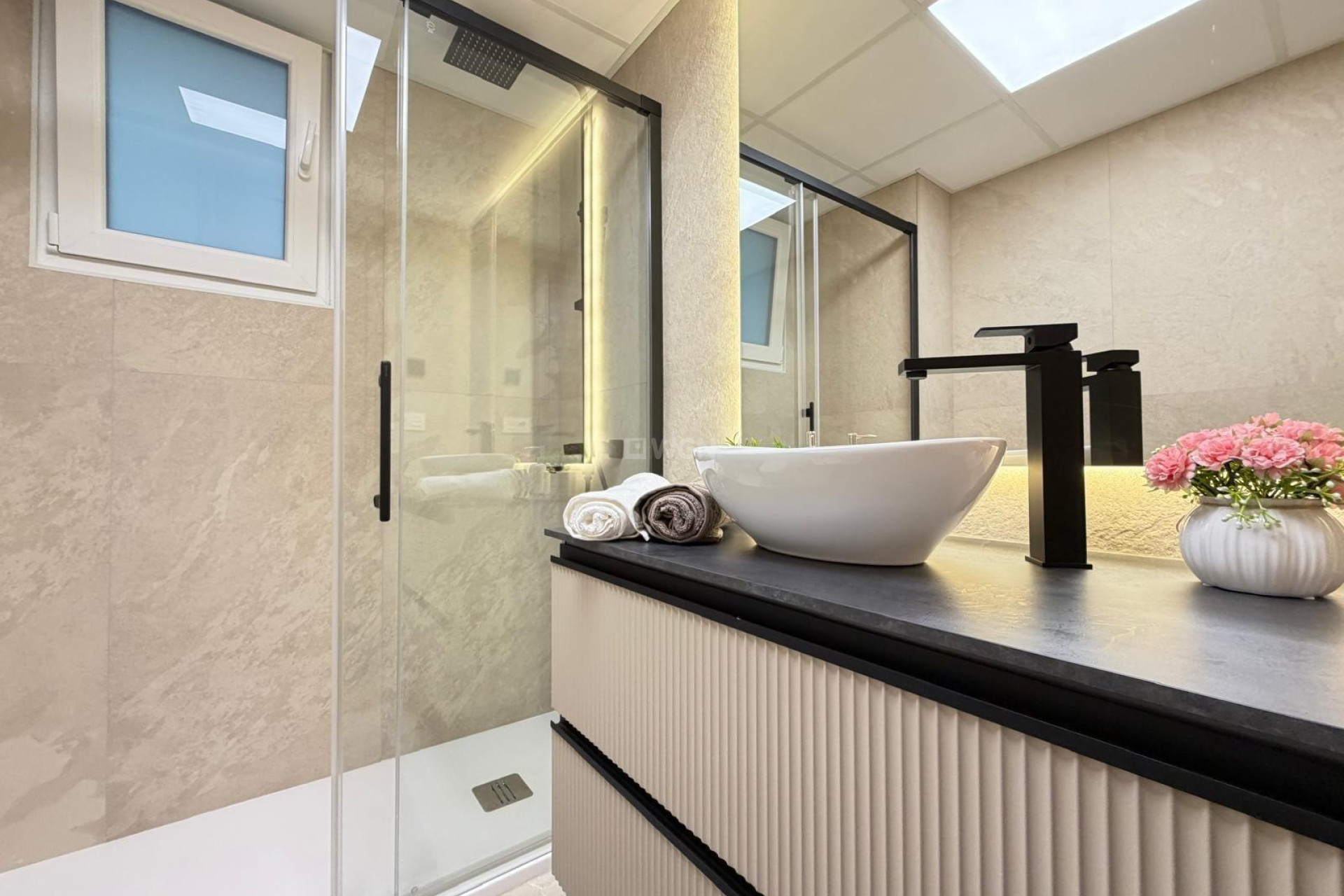 Resale - Apartment / flat - Torrevieja - Playa del Cura