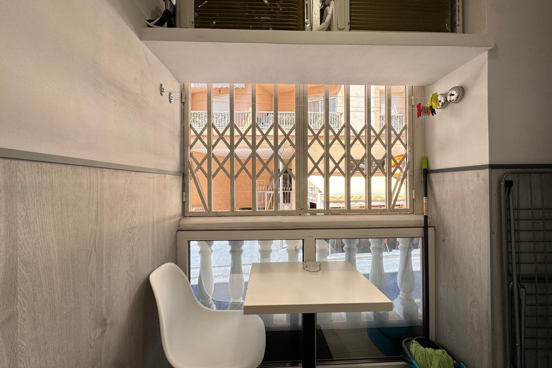 Resale - Apartment / flat - Torrevieja - Playa del Cura