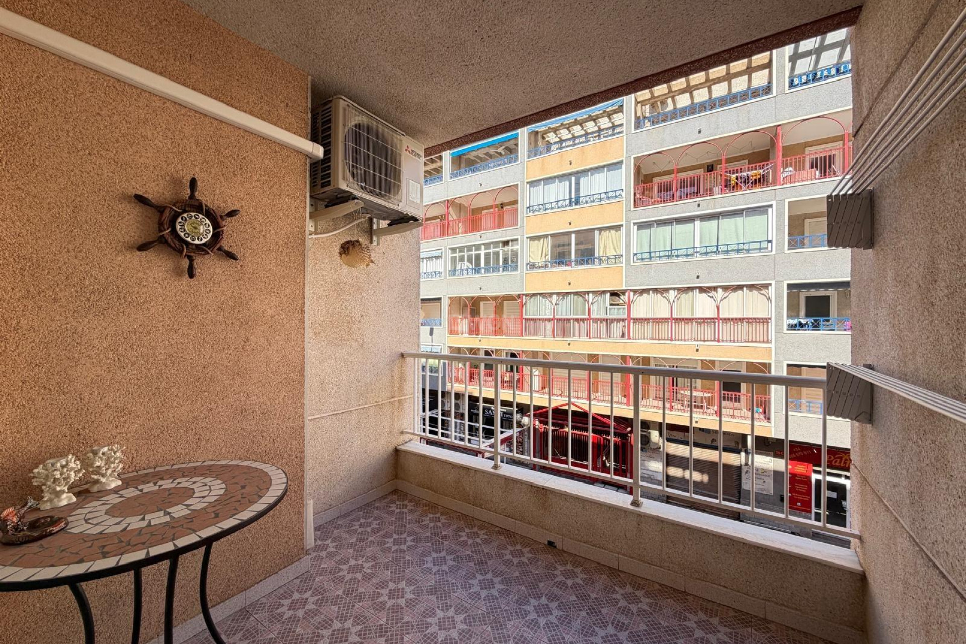Resale - Apartment / flat - Torrevieja - Playa del Cura