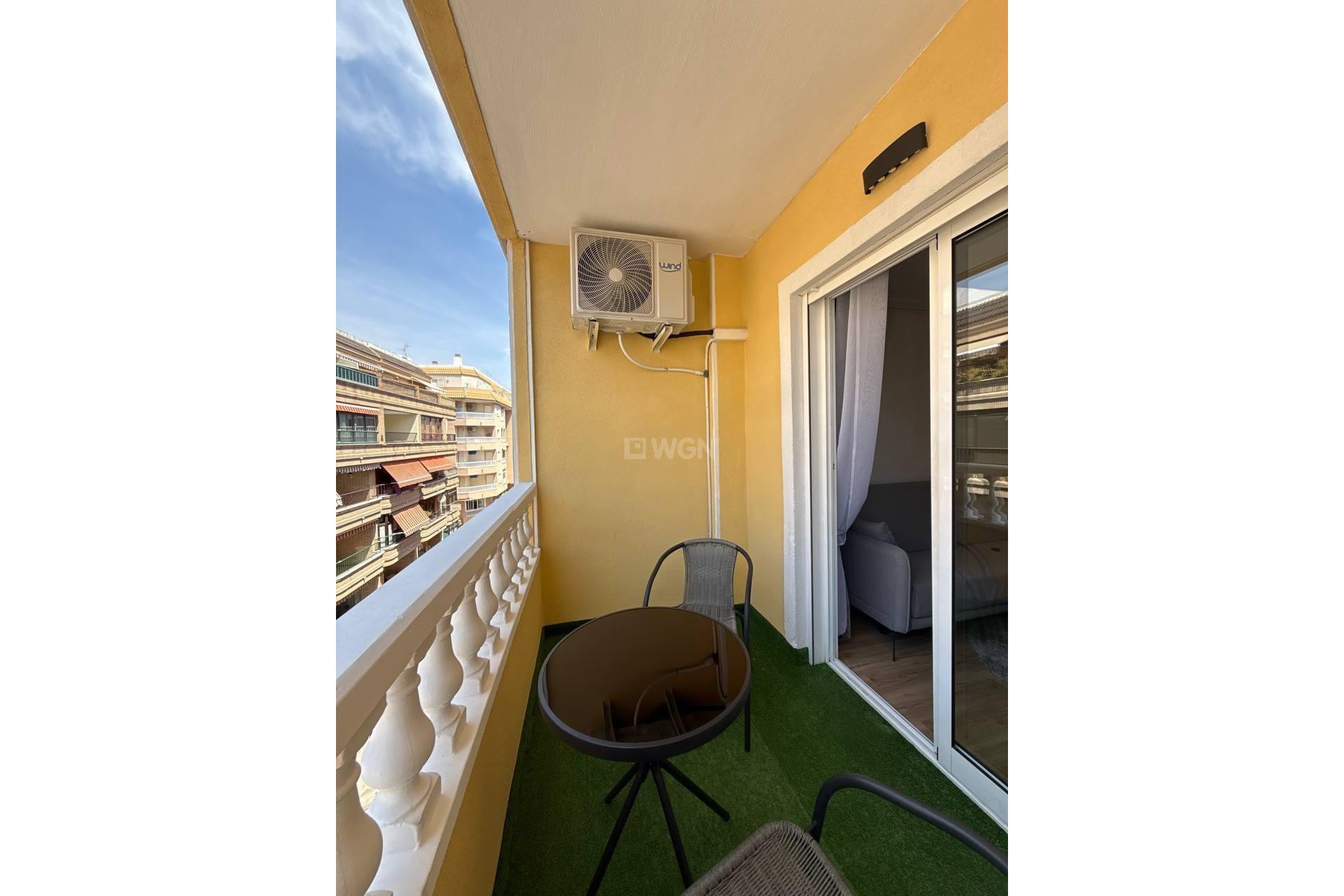 Resale - Apartment / flat - Torrevieja - Playa del Cura