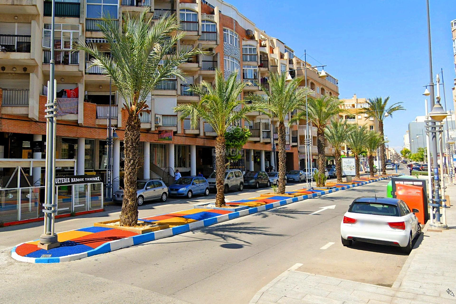 Resale - Apartment / flat - Torrevieja - Playa del Cura