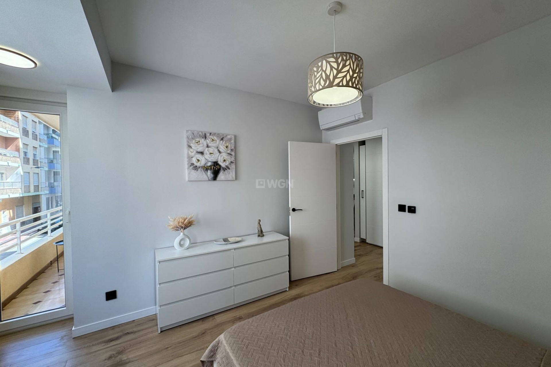 Resale - Apartment / flat - Torrevieja - Playa del Cura
