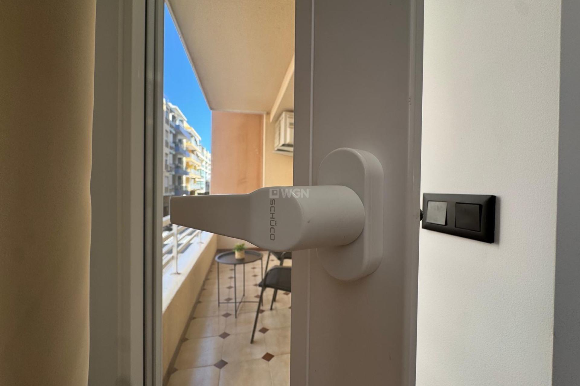Resale - Apartment / flat - Torrevieja - Playa del Cura
