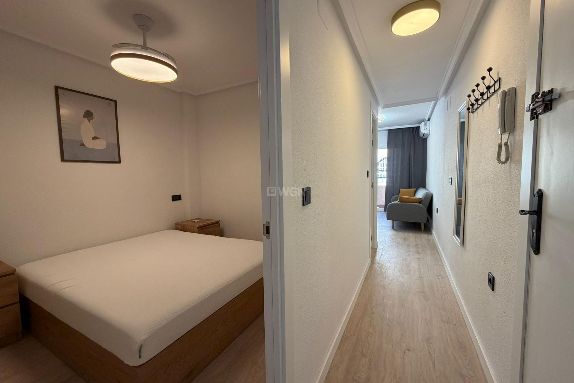 Resale - Apartment / flat - Torrevieja - Playa del Cura