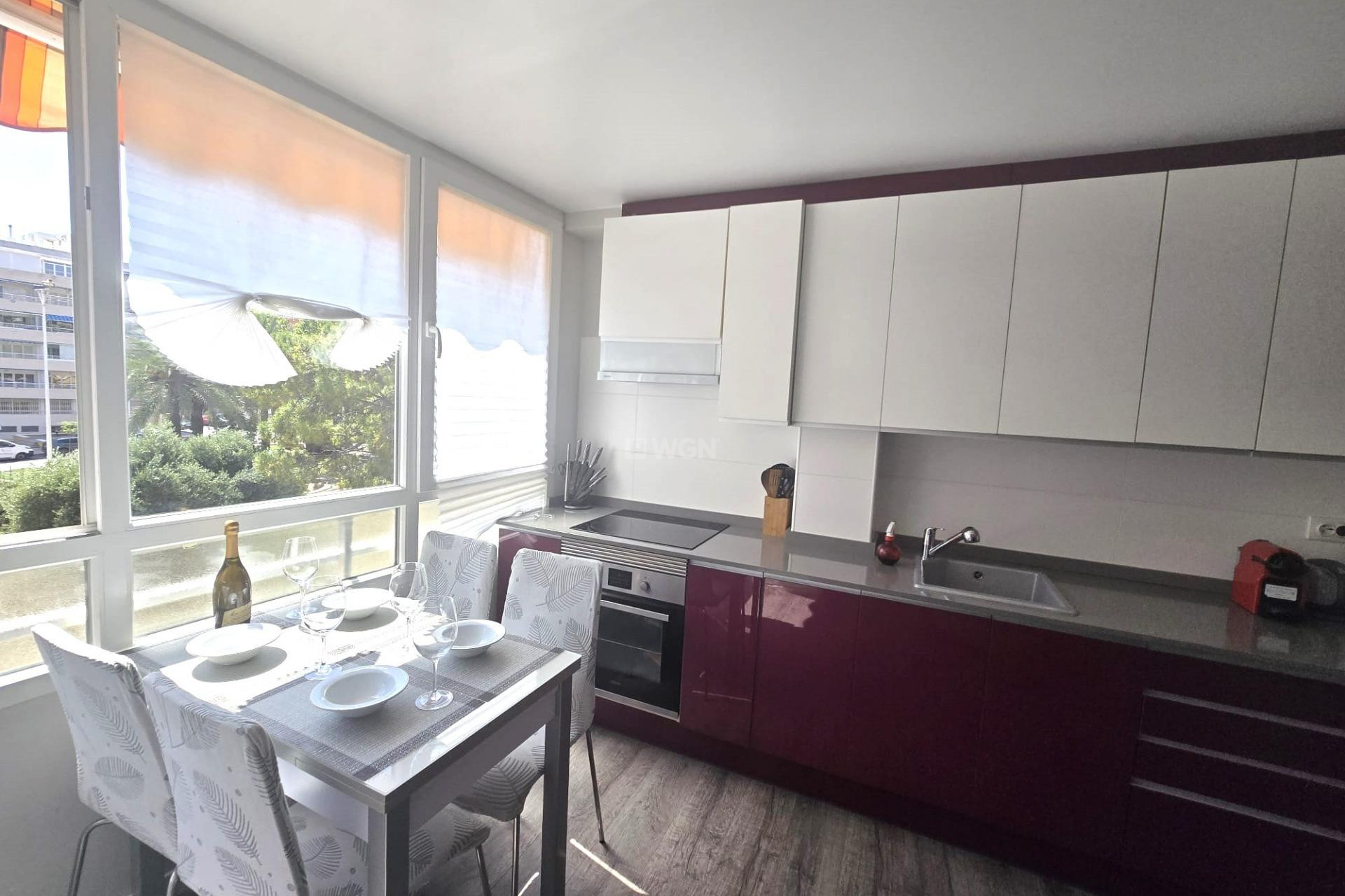 Resale - Apartment / flat - Torrevieja - Playa del Cura