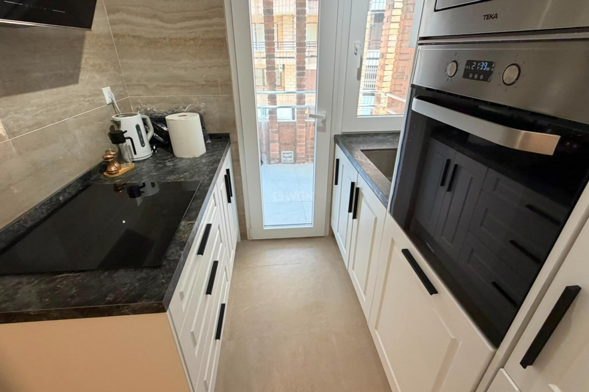 Resale - Apartment / flat - Torrevieja - Playa del Cura