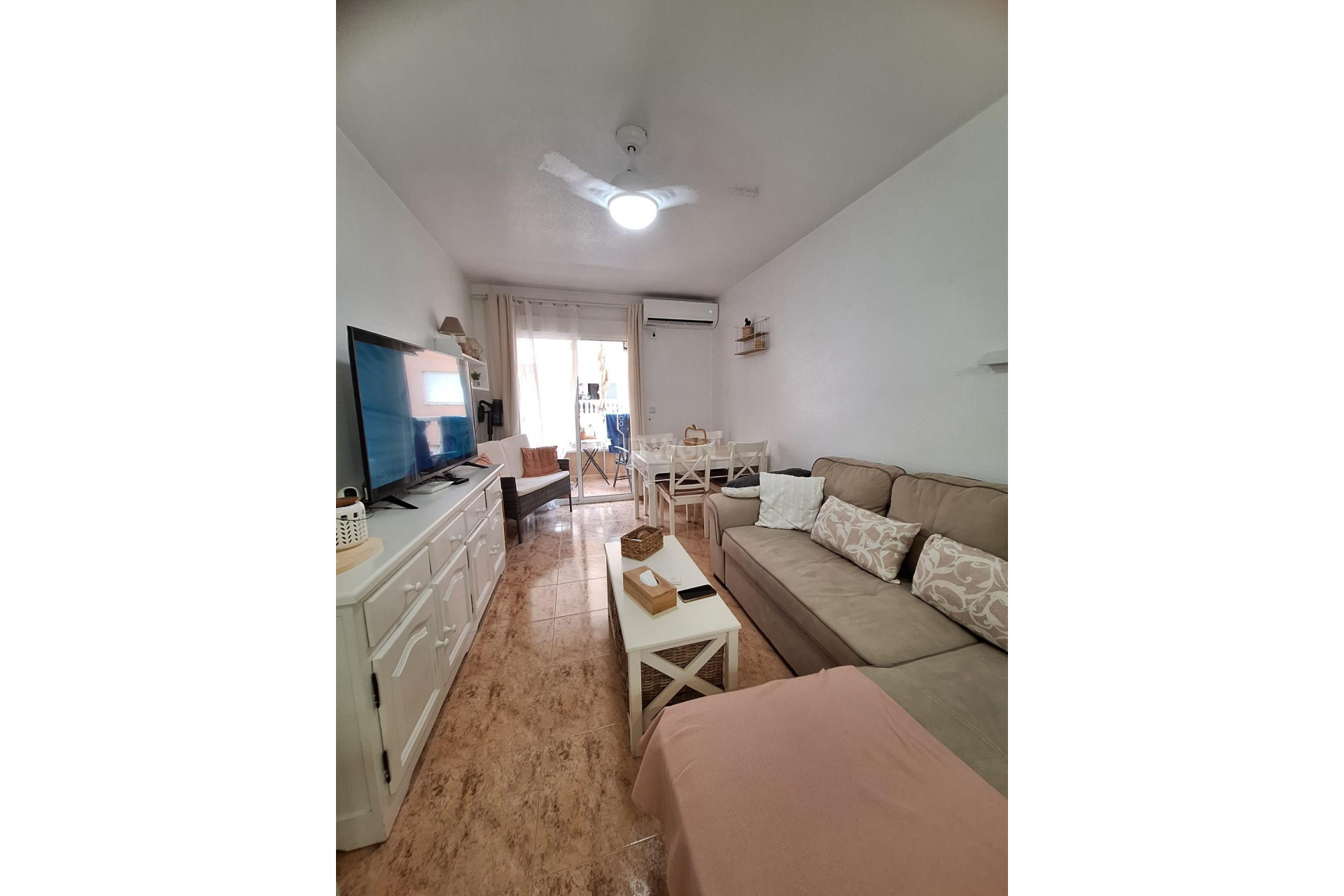 Resale - Apartment / flat - Torrevieja - Playa del Cura