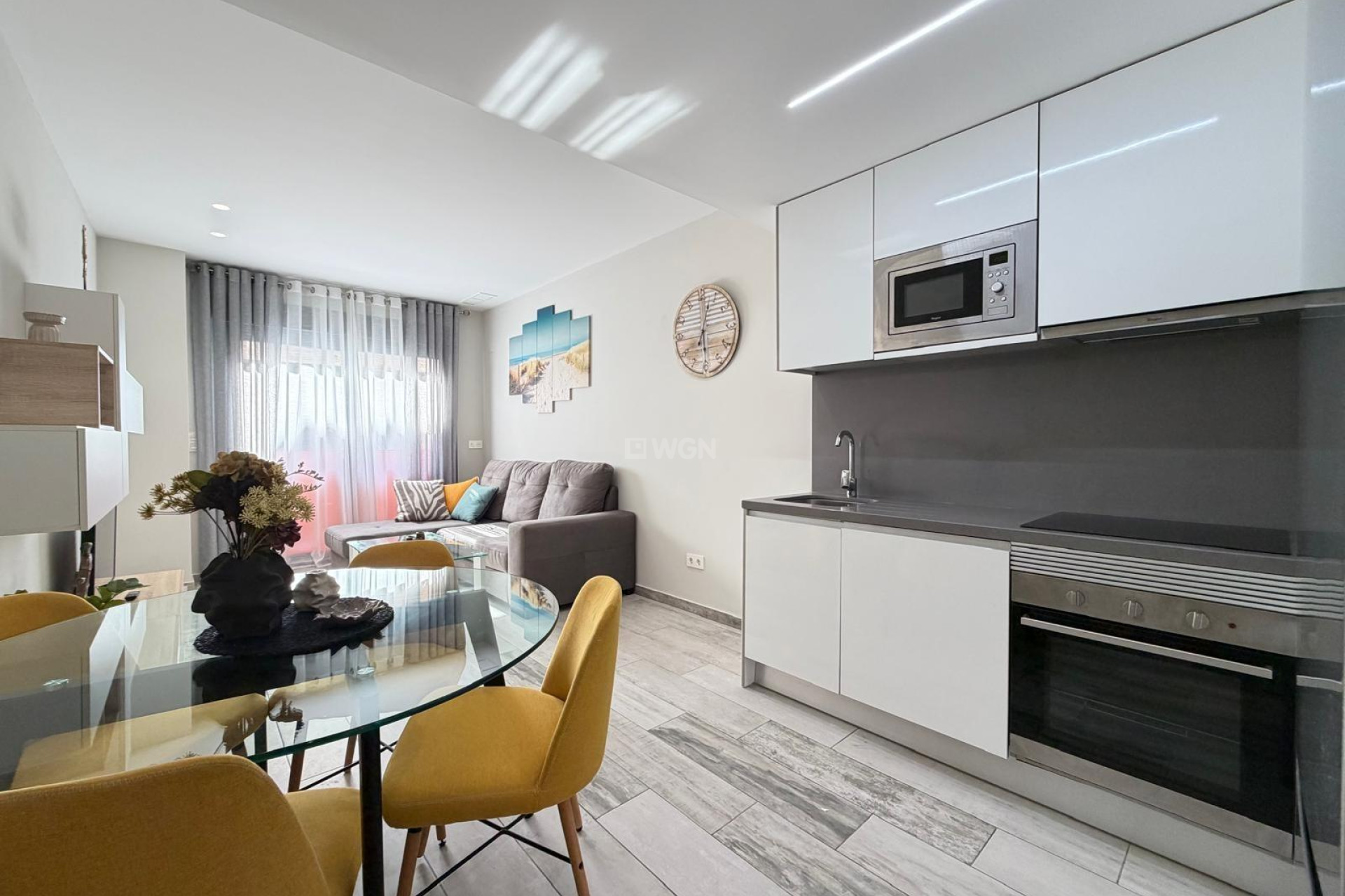 Resale - Apartment / flat - Torrevieja - Playa del Cura