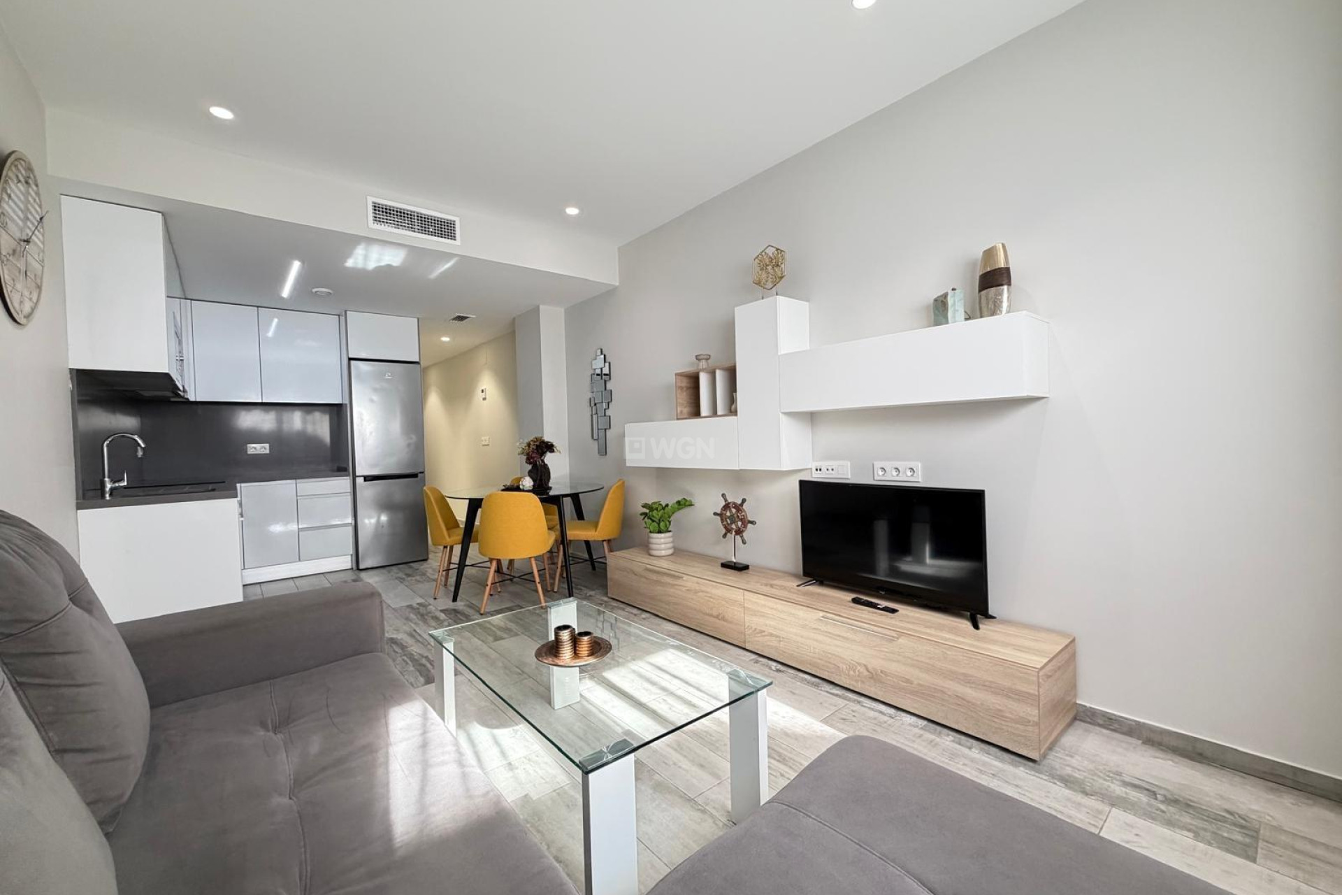 Resale - Apartment / flat - Torrevieja - Playa del Cura
