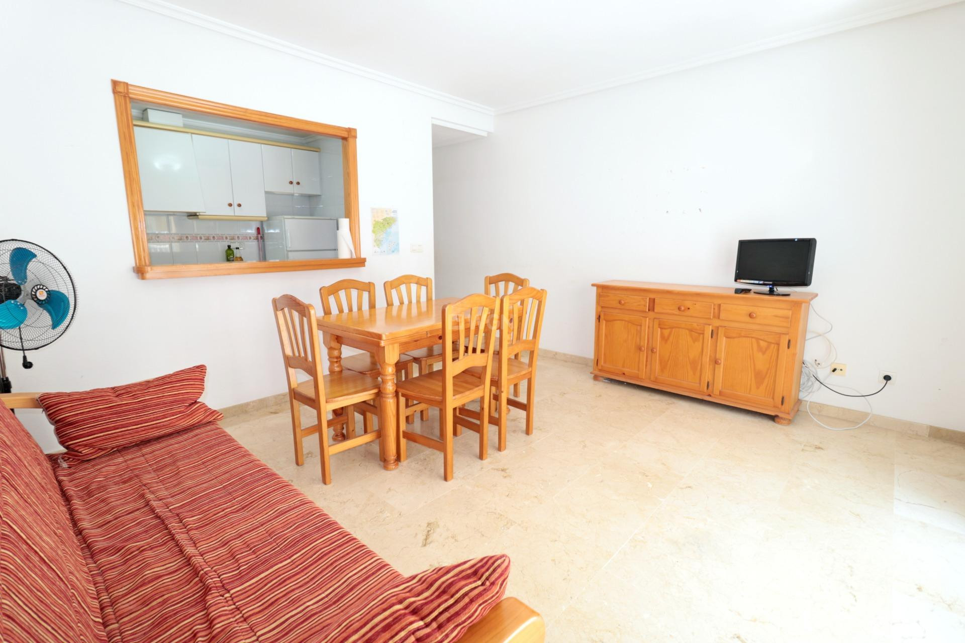 Resale - Apartment / flat - Torrevieja - Playa del Cura