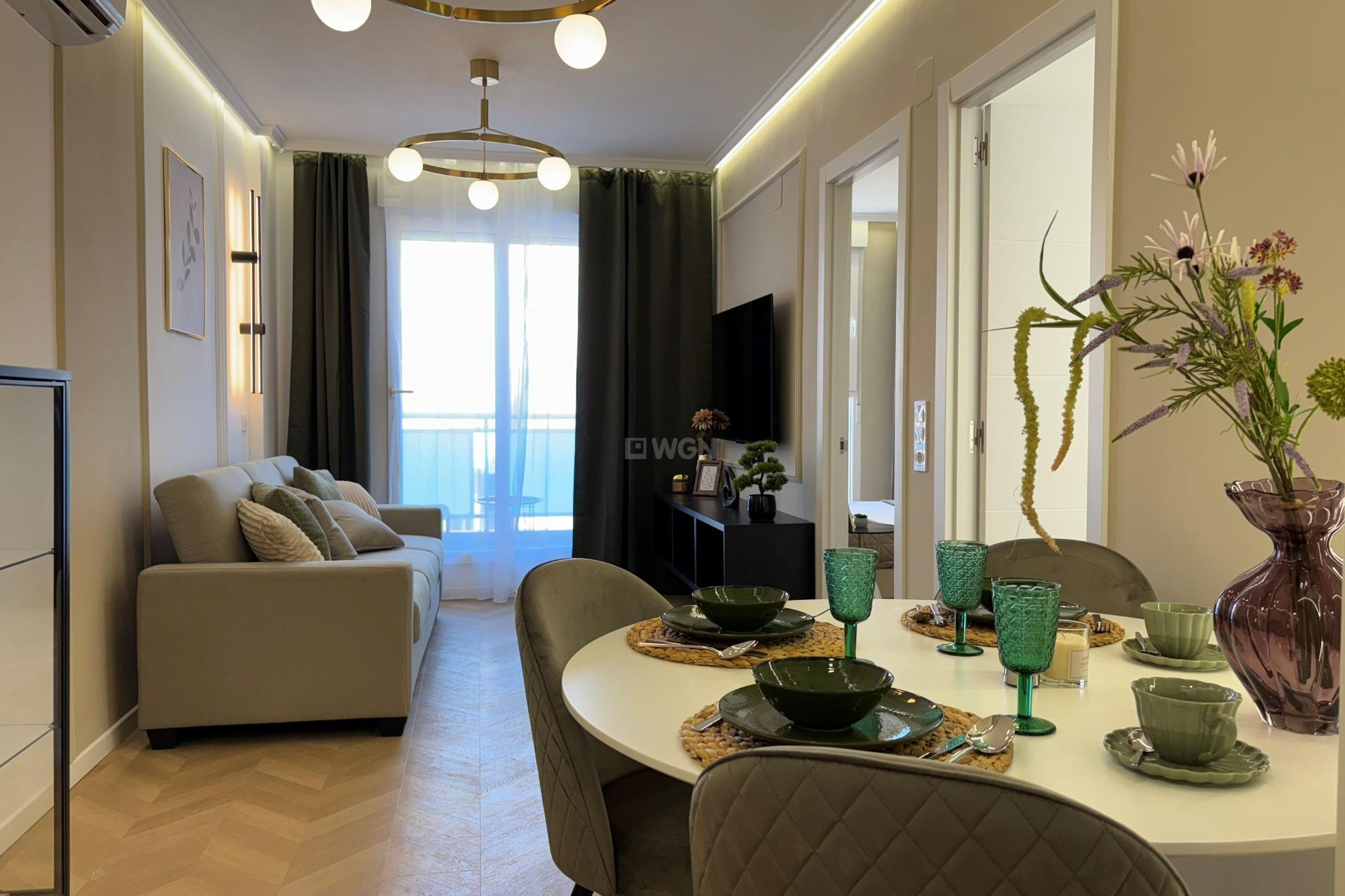 Resale - Apartment / flat - Torrevieja - Playa del Cura