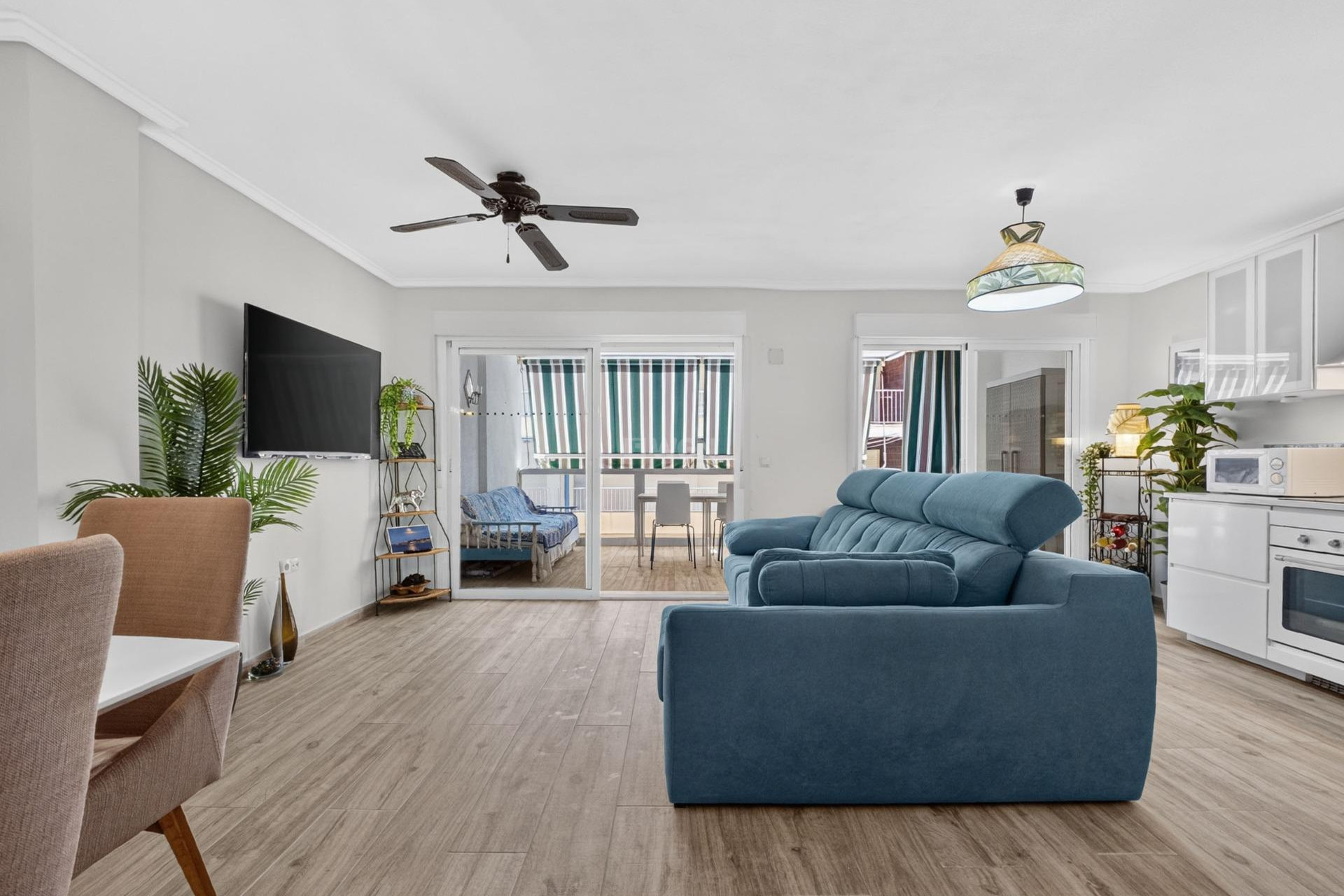 Resale - Apartment / flat - Torrevieja - Playa del Cura