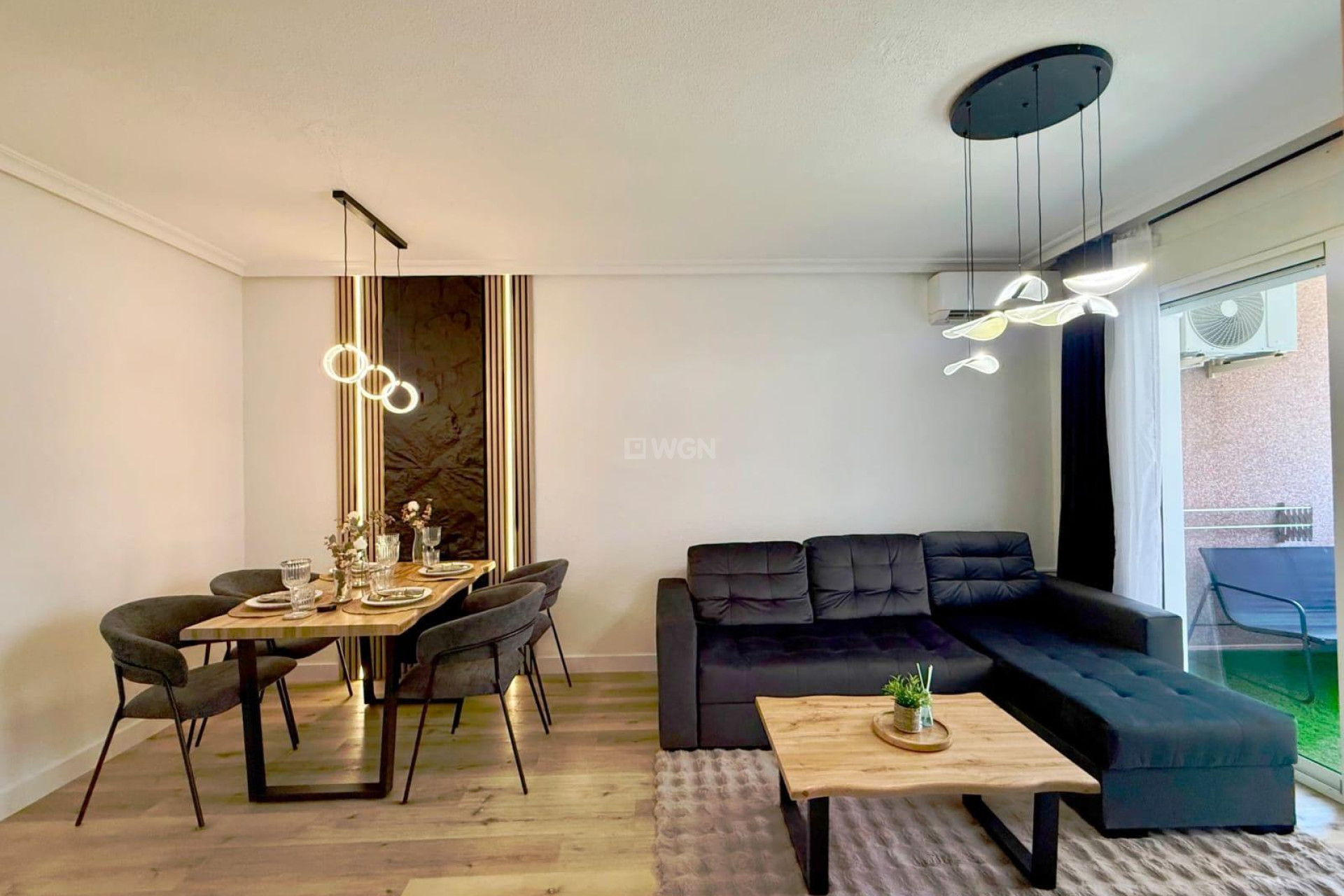 Resale - Apartment / flat - Torrevieja - Playa del Cura