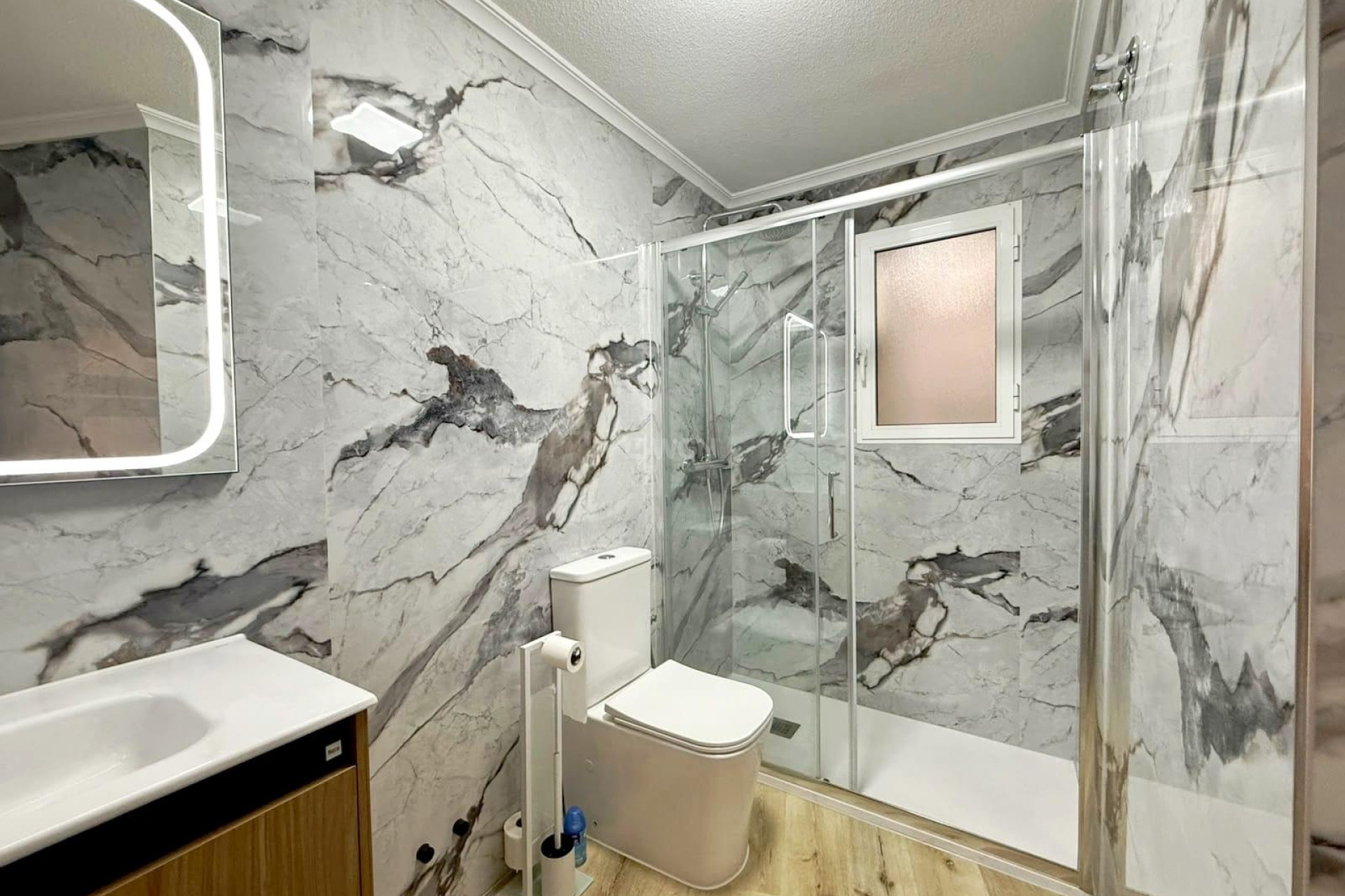 Resale - Apartment / flat - Torrevieja - Playa del Cura