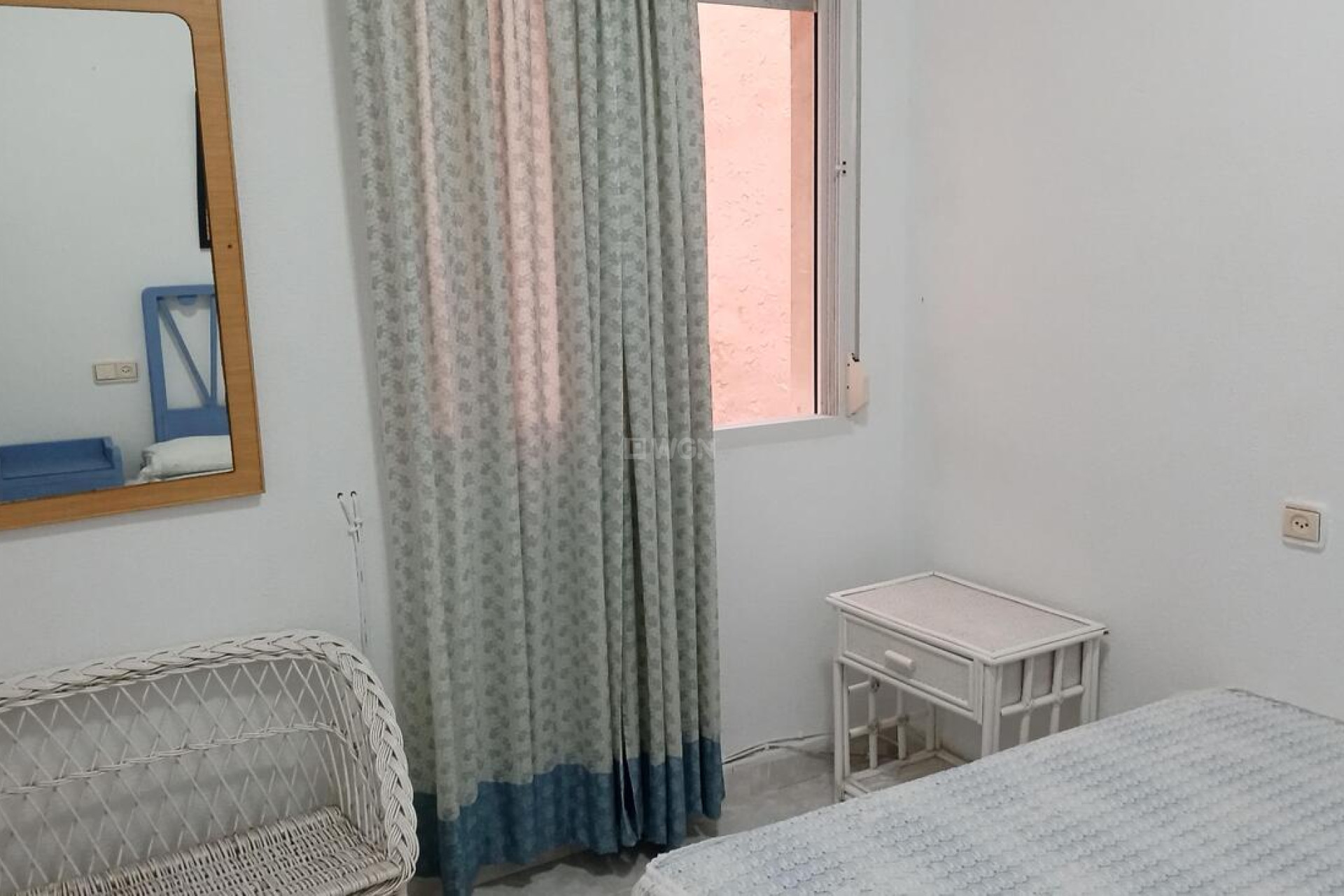Resale - Apartment / flat - Torrevieja - PLAYA LOS LOCOS