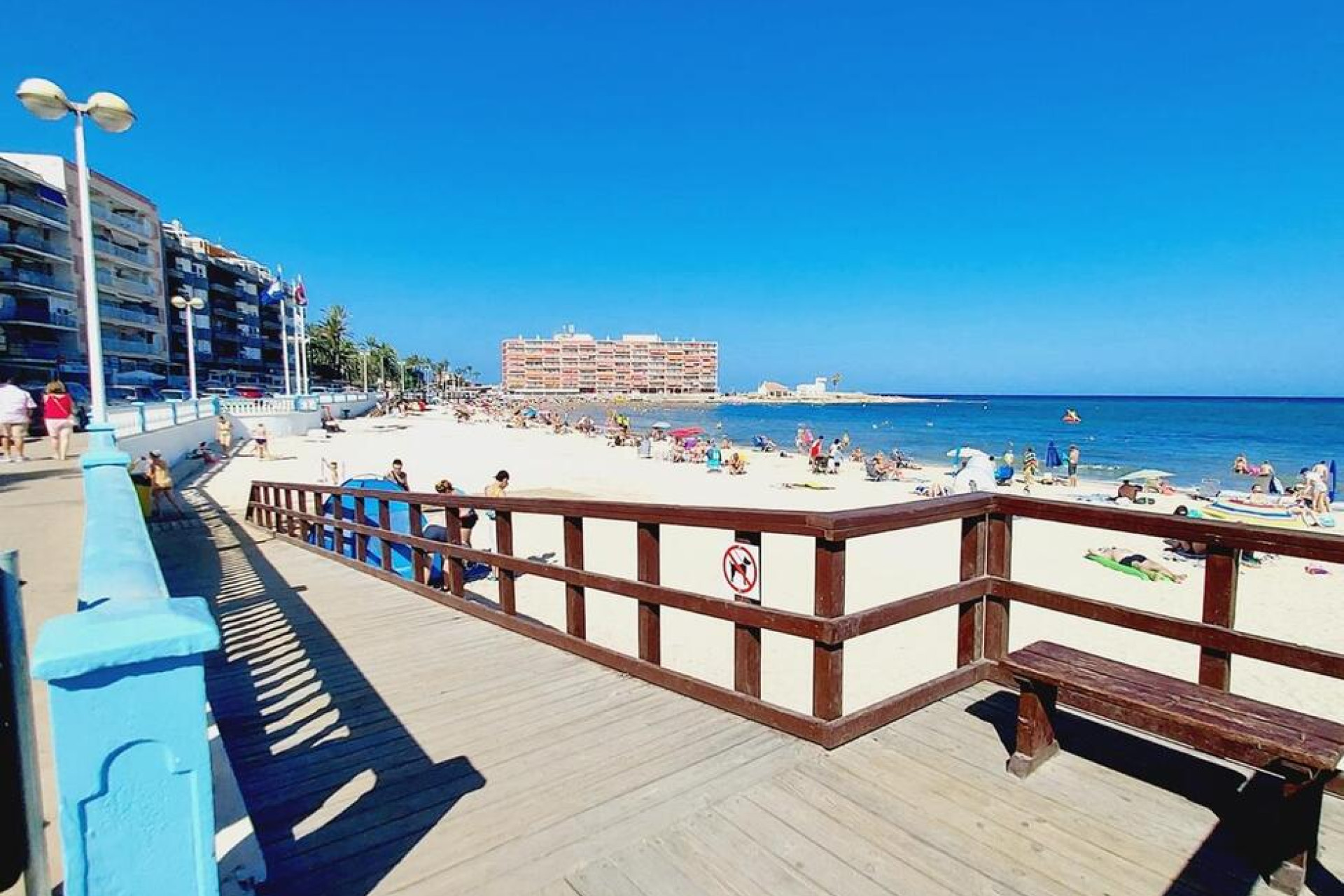Resale - Apartment / flat - Torrevieja - PLAYA LOS LOCOS