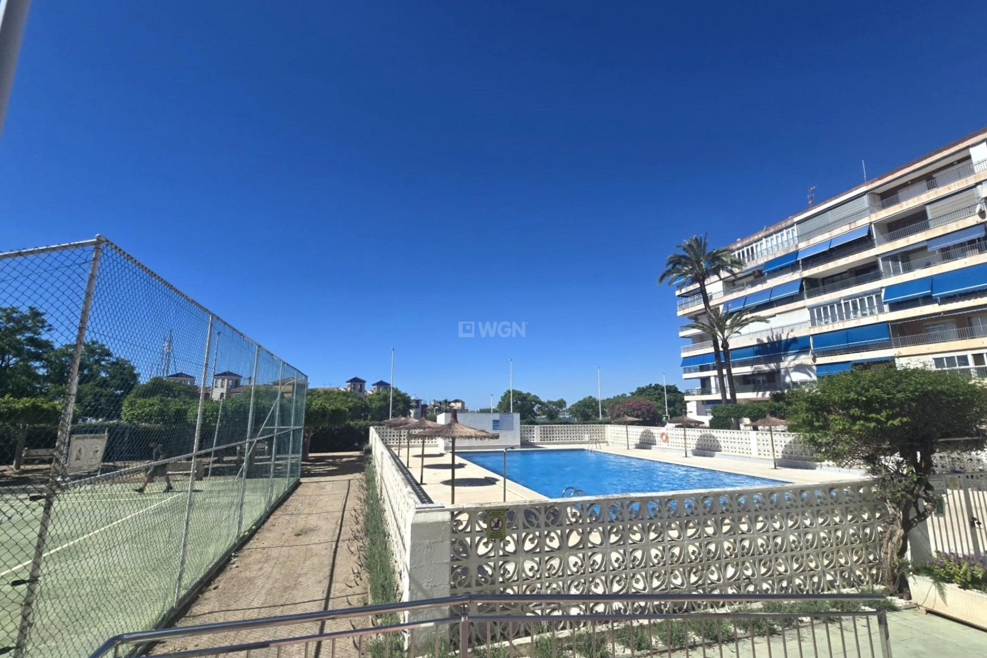 Resale - Apartment / flat - Torrevieja - Puerto Deportivo Marina Salinas