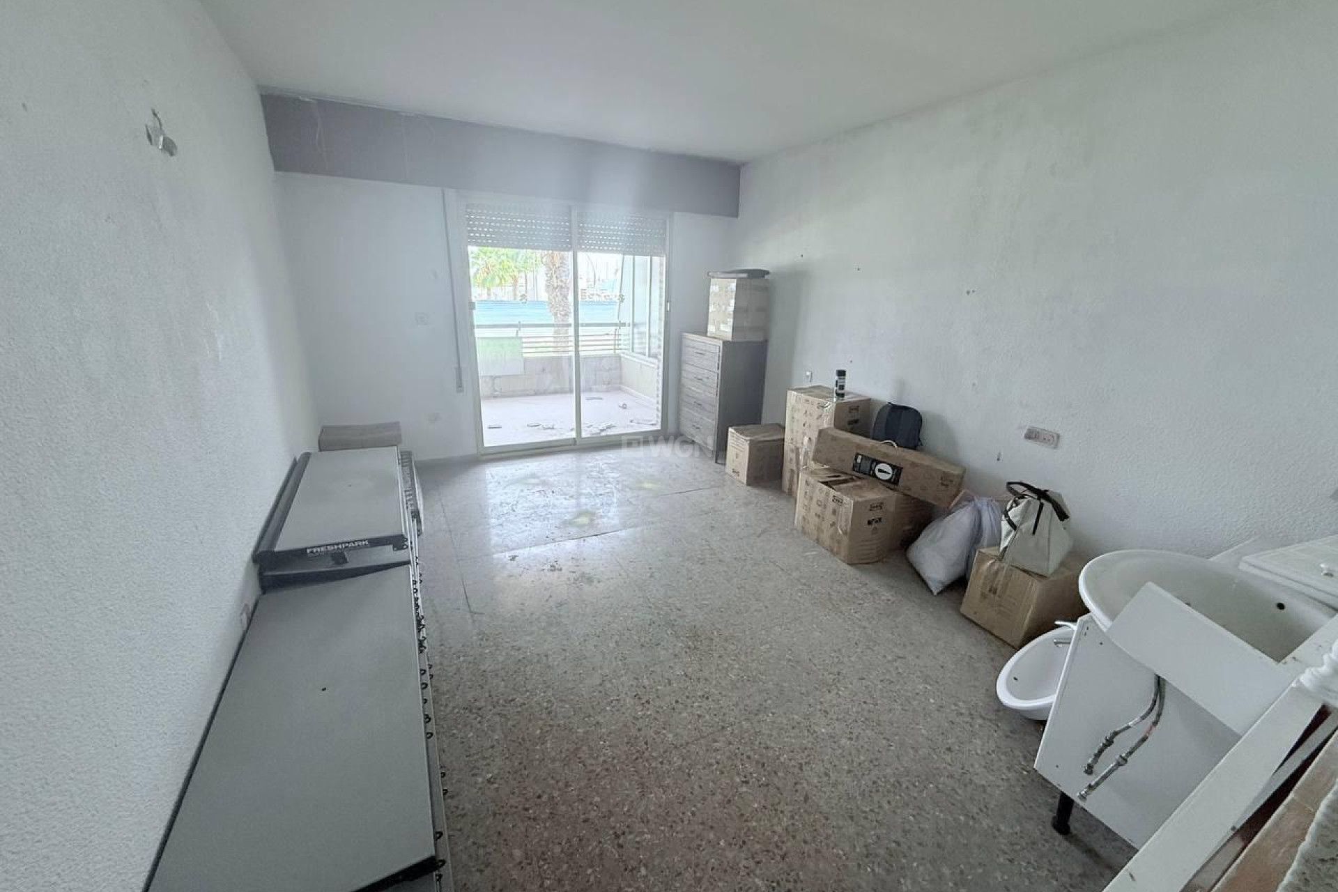 Resale - Apartment / flat - Torrevieja - Puerto