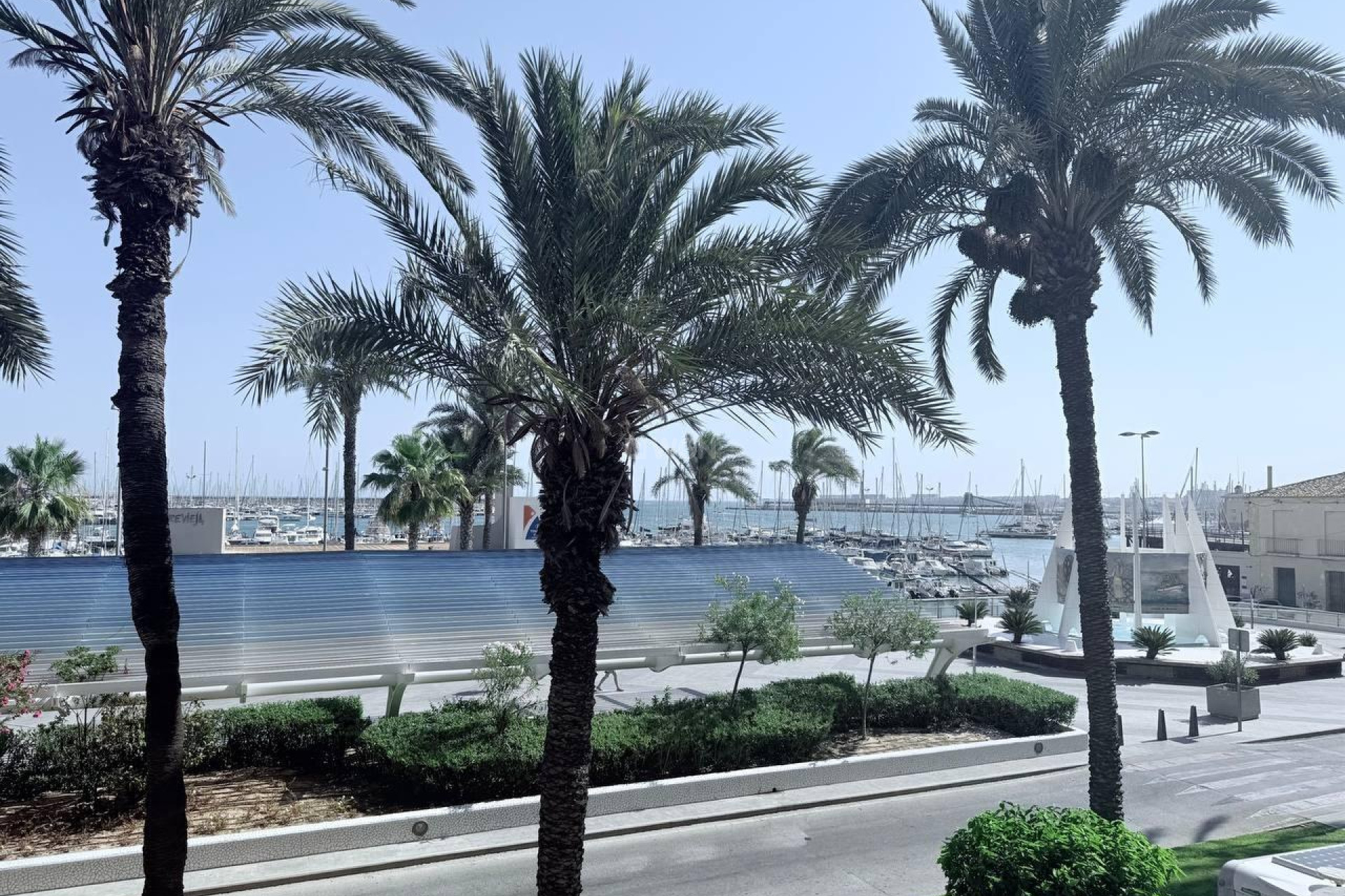 Resale - Apartment / flat - Torrevieja - Puerto