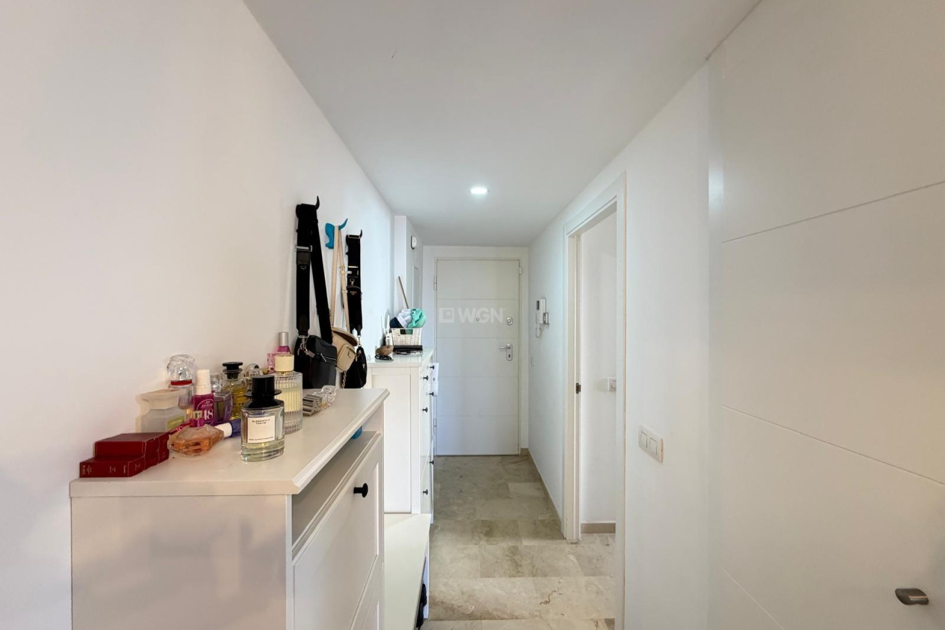 Resale - Apartment / flat - Torrevieja - Punta Prima