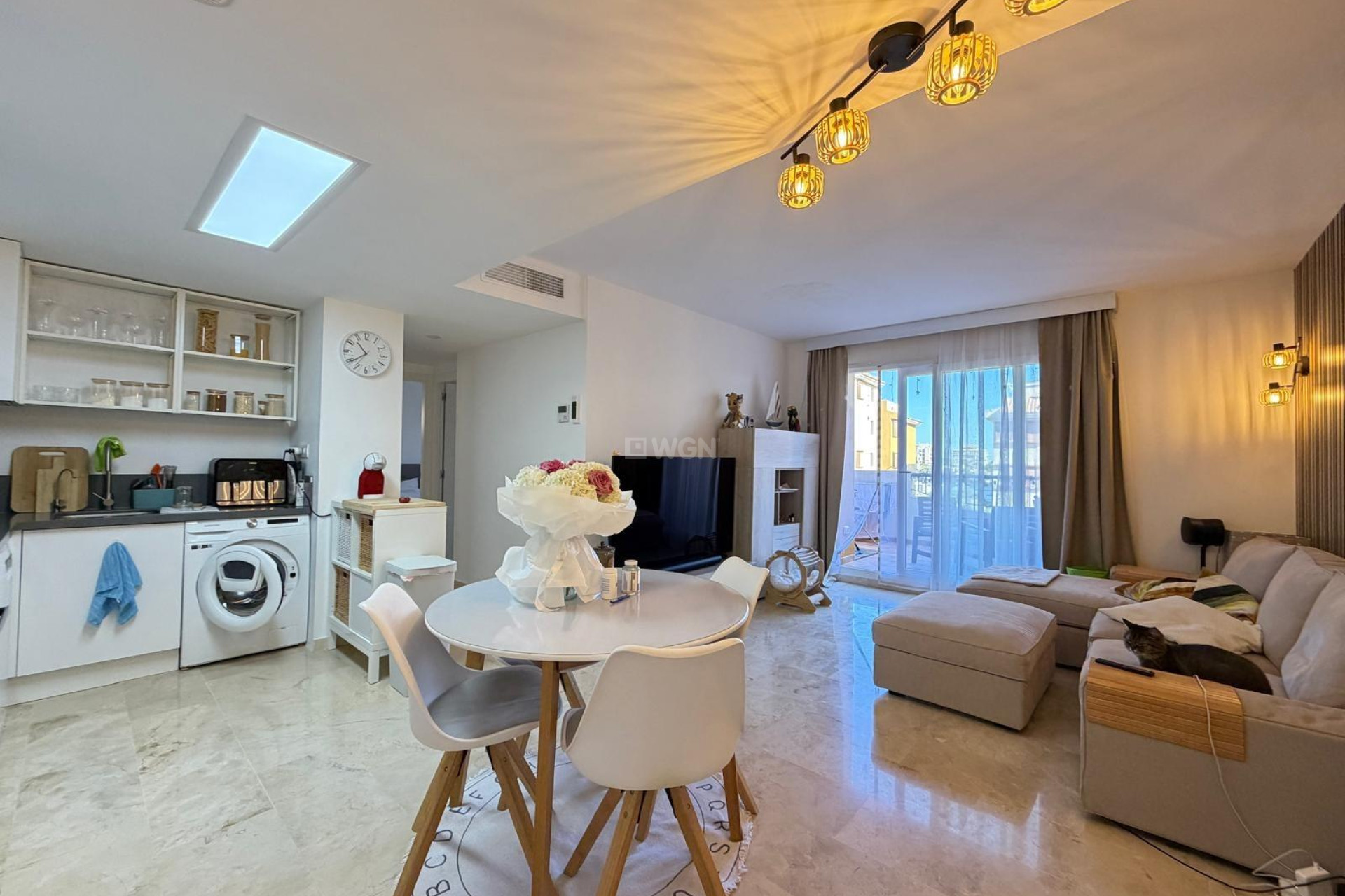 Resale - Apartment / flat - Torrevieja - Punta Prima