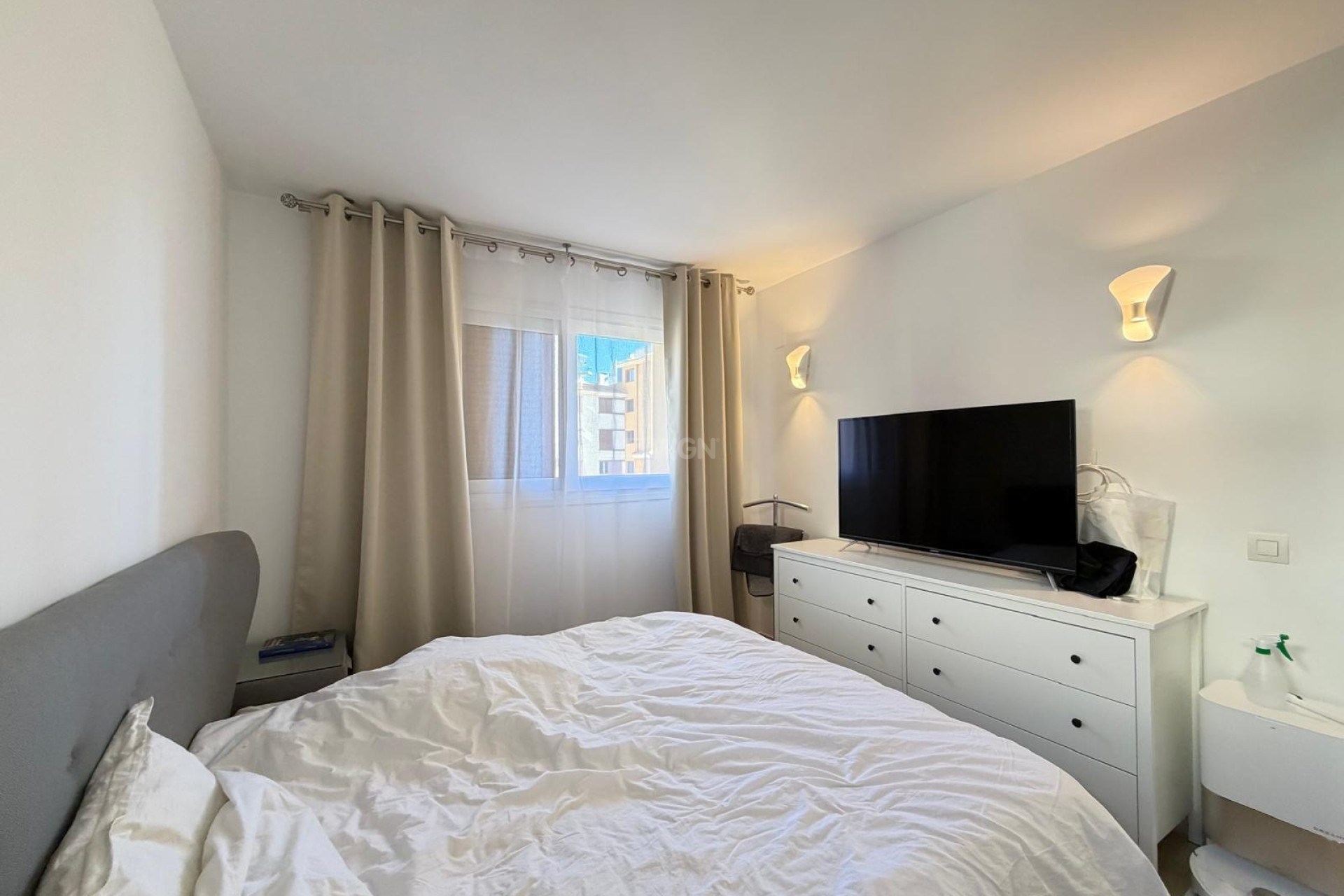 Resale - Apartment / flat - Torrevieja - Punta Prima