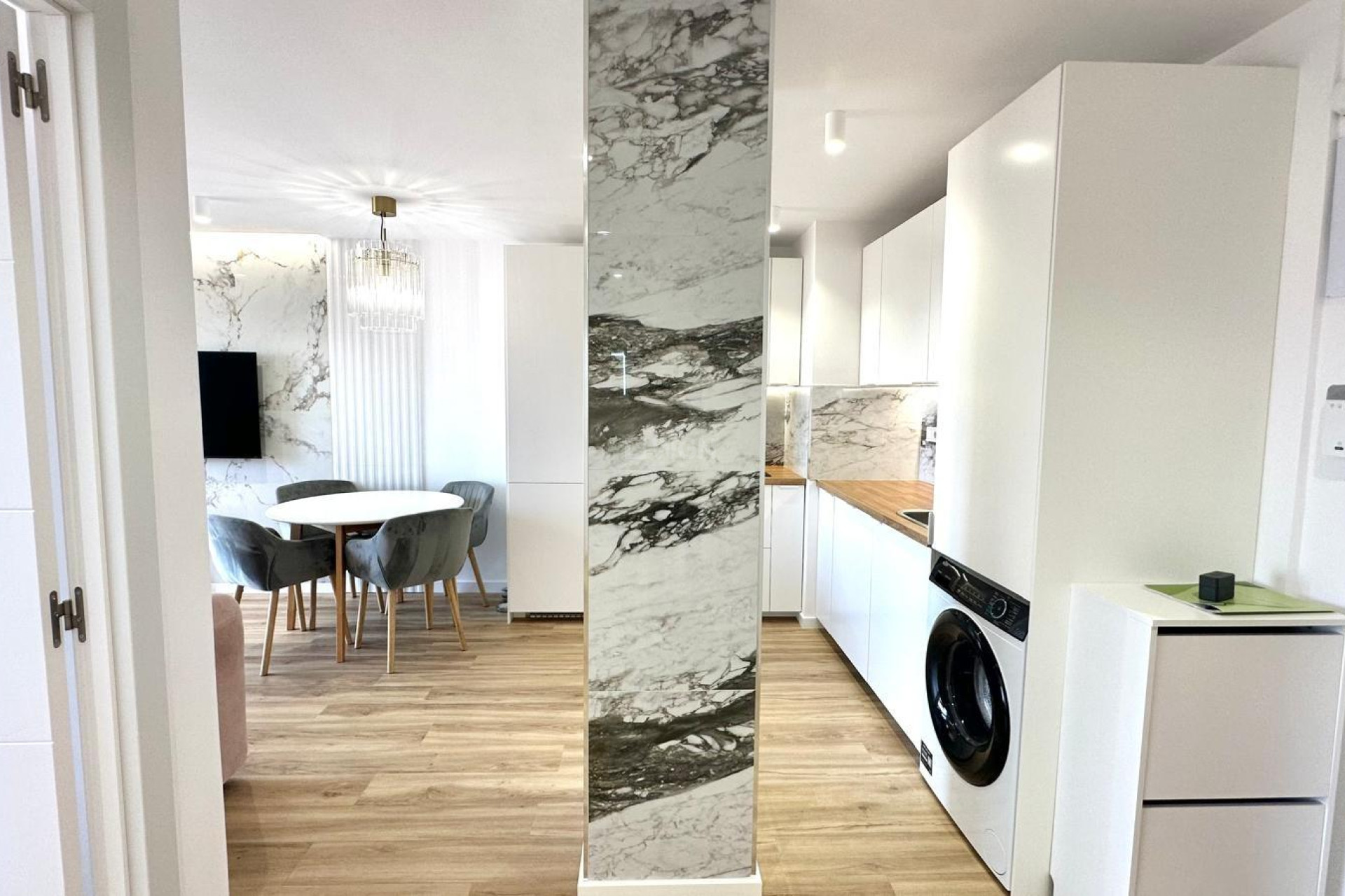 Resale - Apartment / flat - Torrevieja - Punta Prima