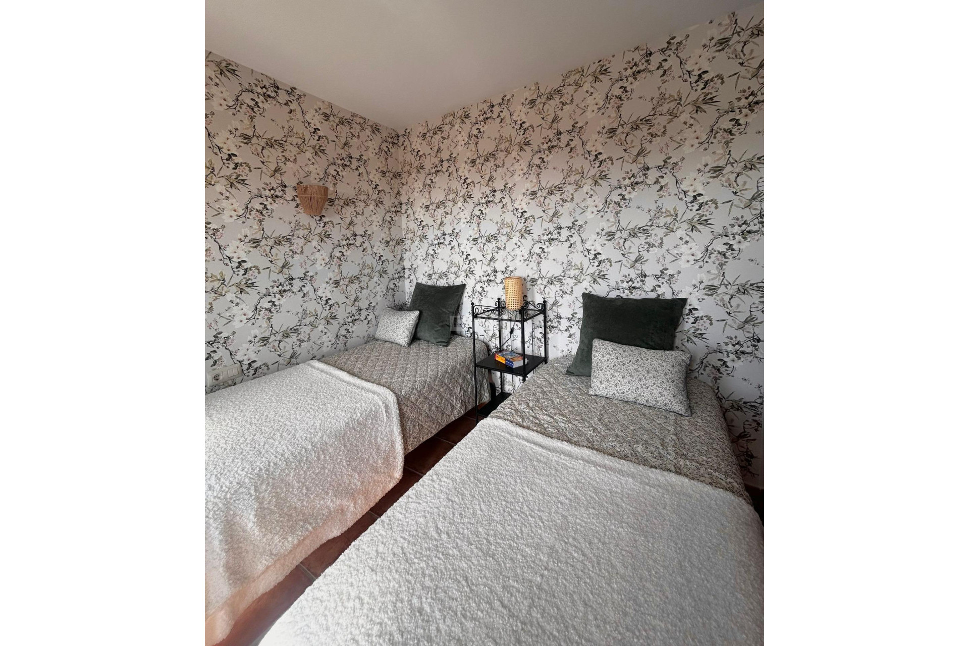 Resale - Apartment / flat - Torrevieja - Punta Prima