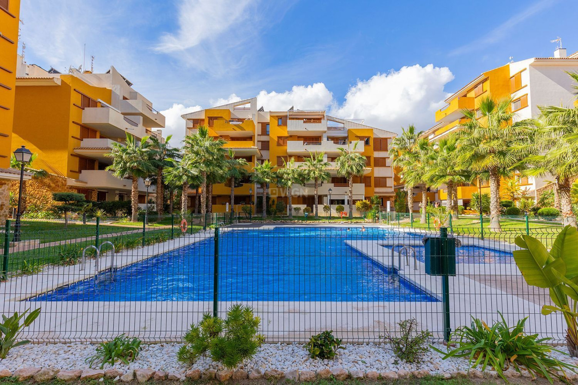 Resale - Apartment / flat - Torrevieja - Punta Prima