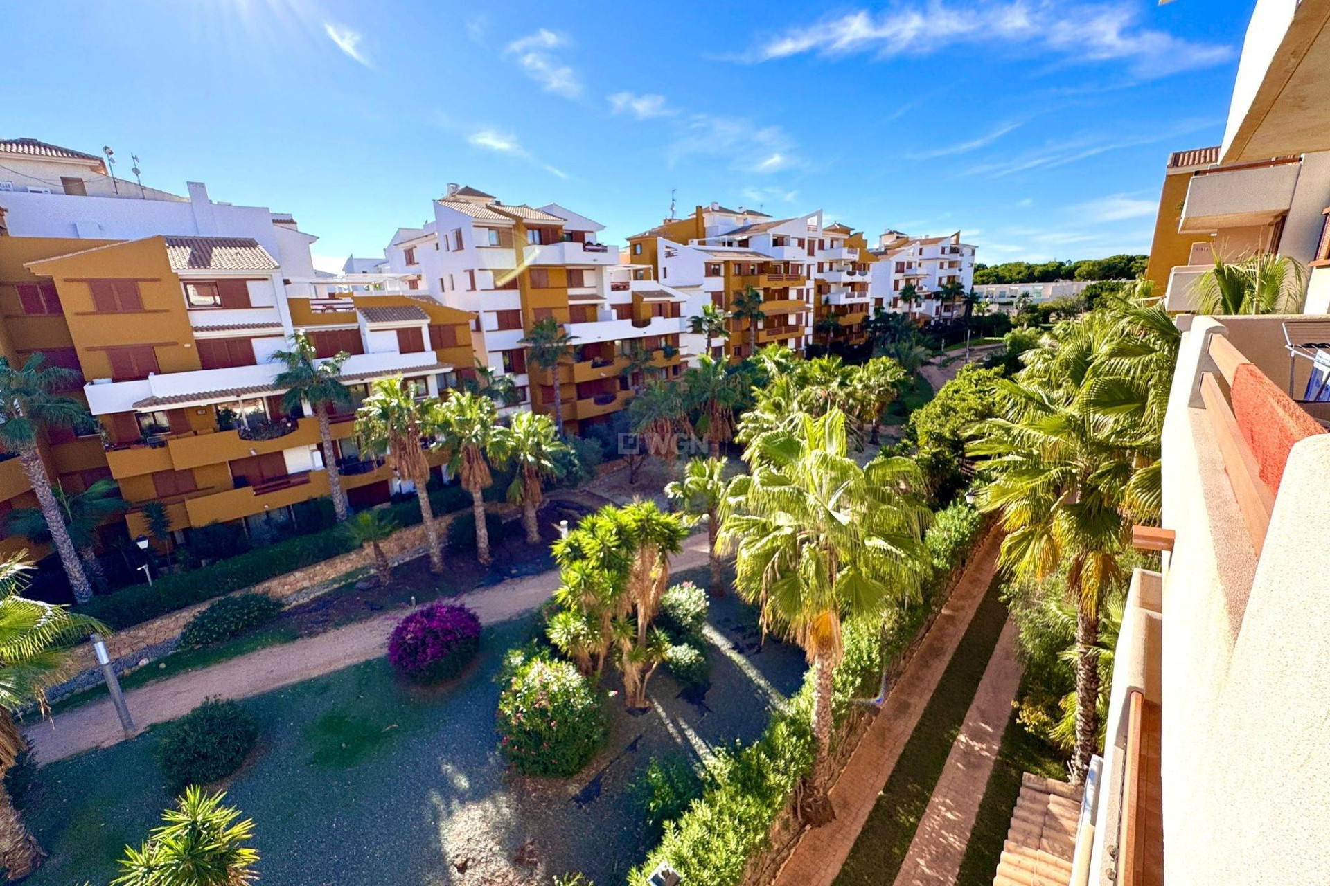 Resale - Apartment / flat - Torrevieja - Punta Prima