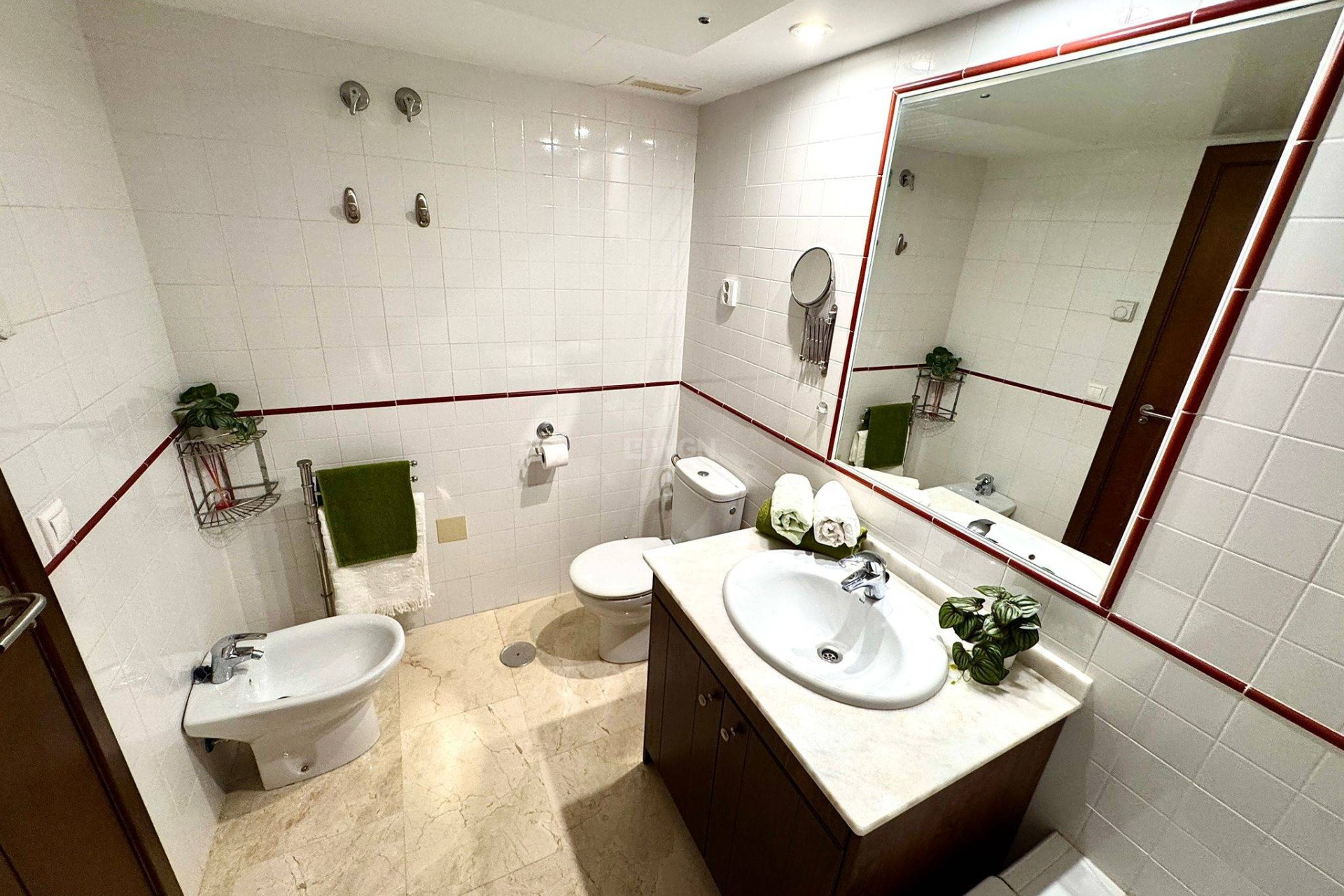 Resale - Apartment / flat - Torrevieja - Punta Prima