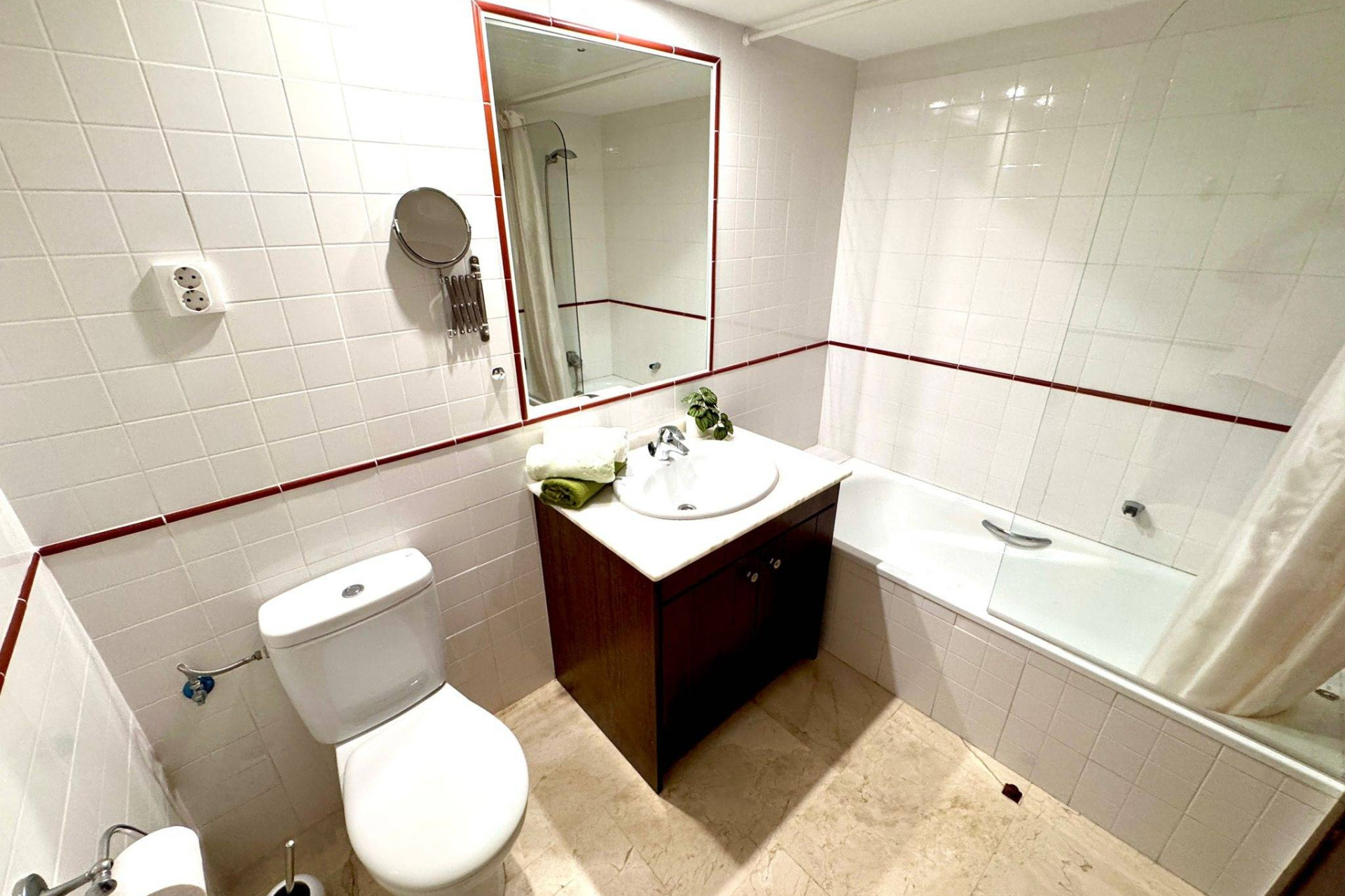 Resale - Apartment / flat - Torrevieja - Punta Prima