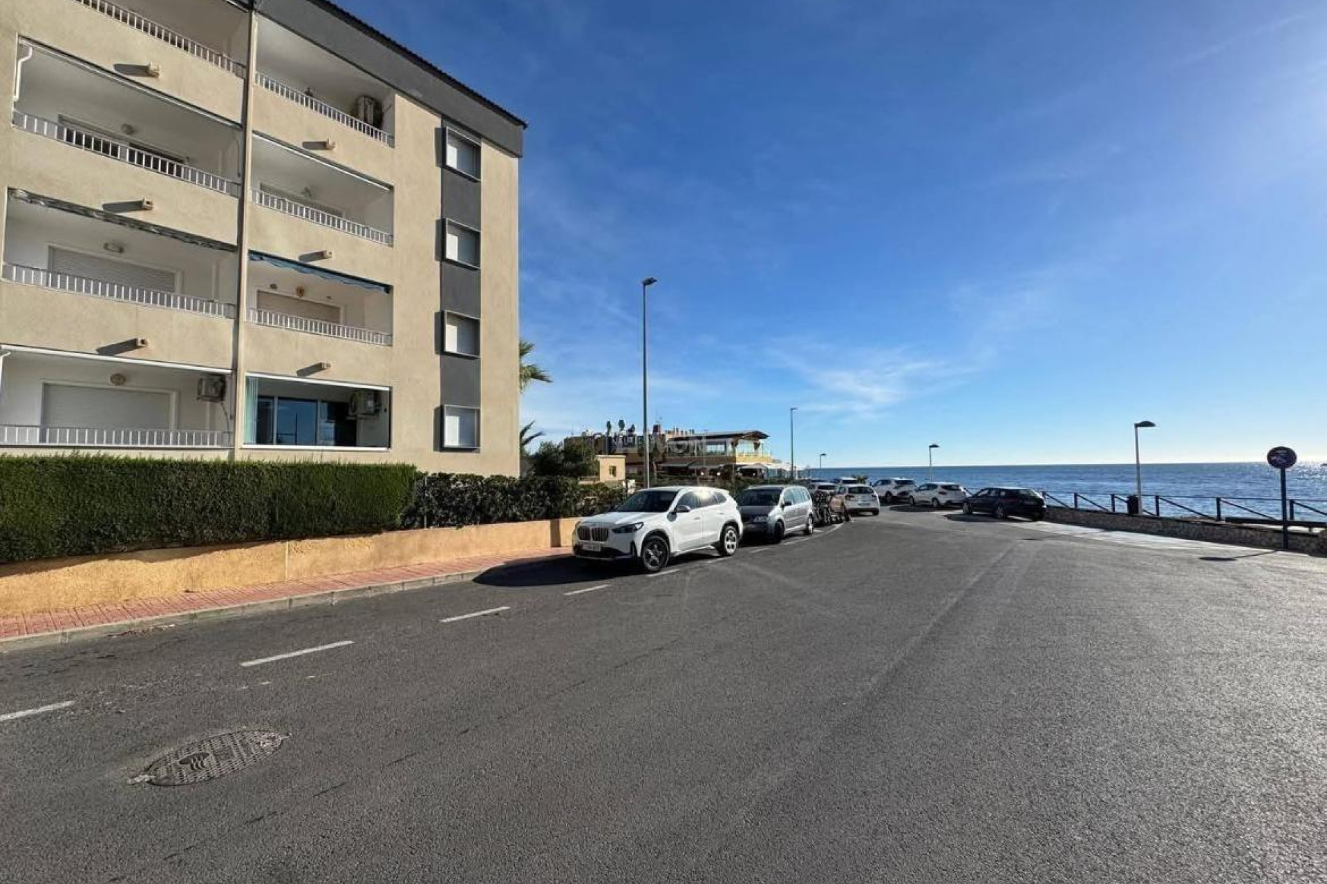Resale - Apartment / flat - Torrevieja - Punta Prima