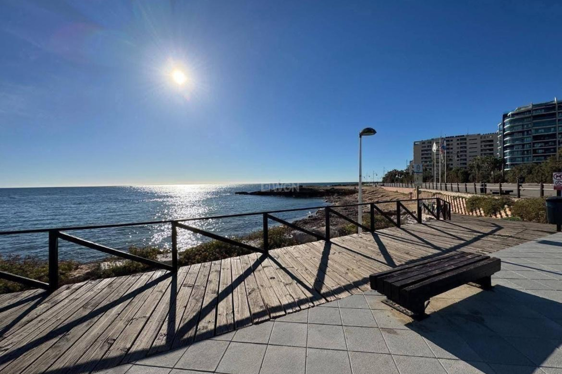 Resale - Apartment / flat - Torrevieja - Punta Prima
