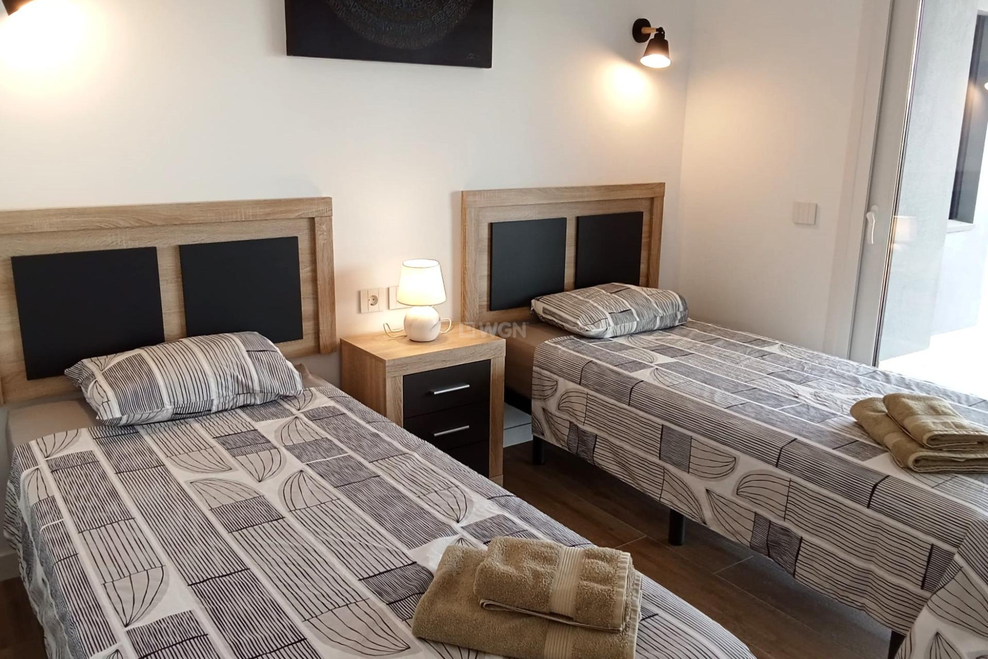 Resale - Apartment / flat - Torrevieja - Punta Prima