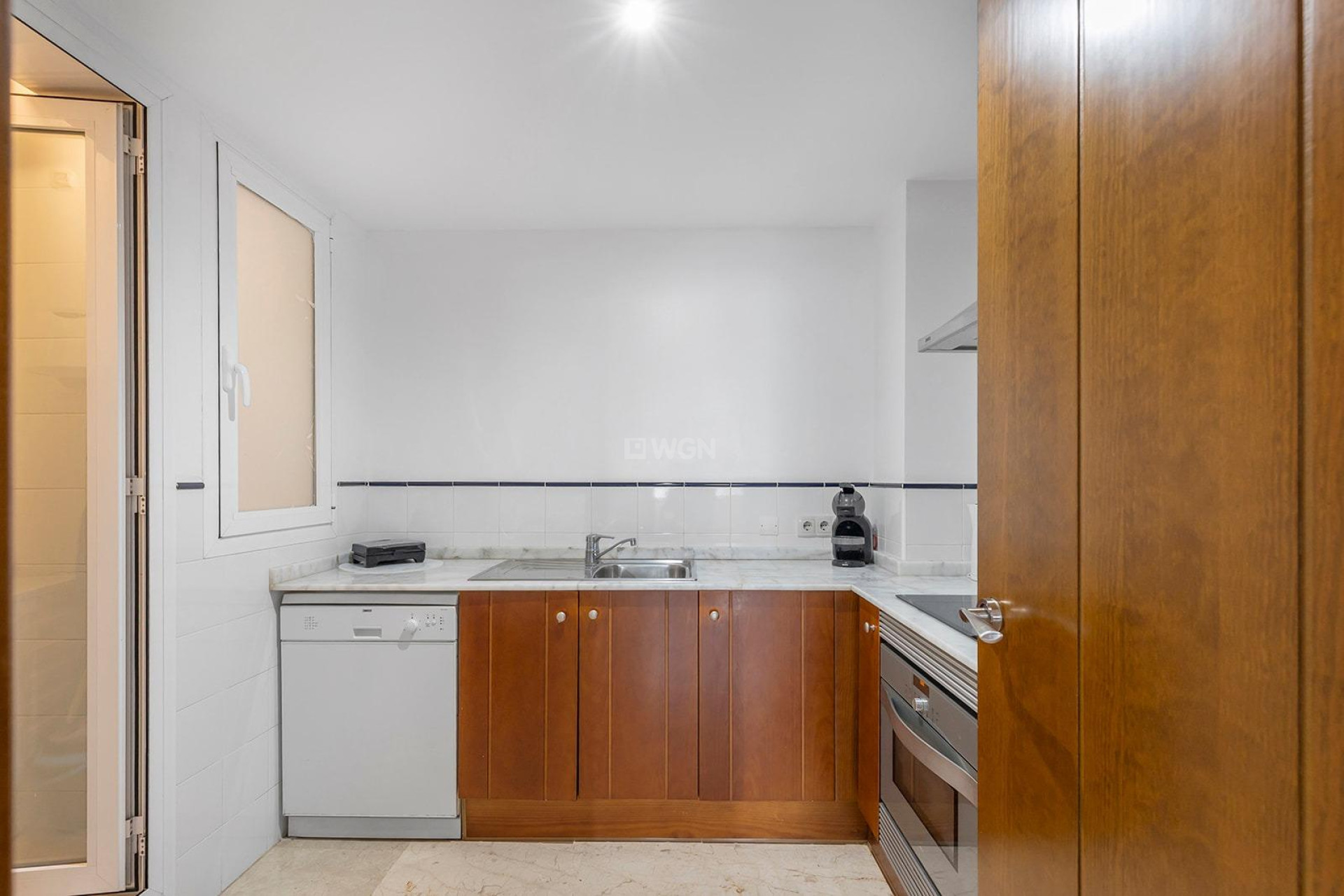 Resale - Apartment / flat - Torrevieja - Punta Prima