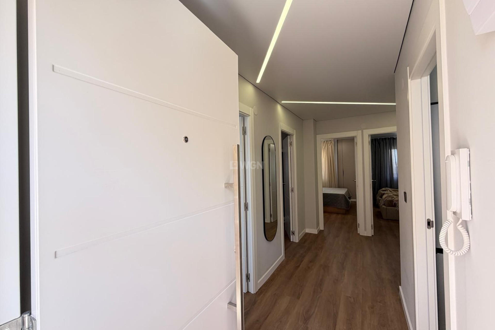Resale - Apartment / flat - Torrevieja - Punta Prima