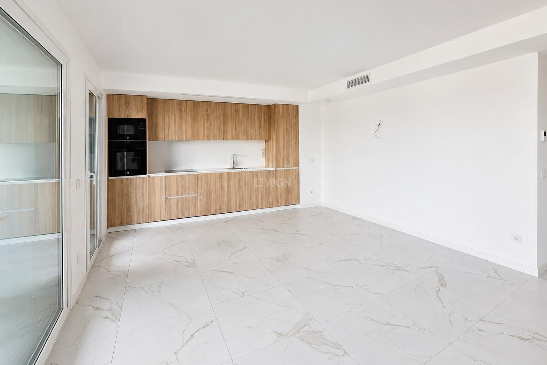 Resale - Apartment / flat - Torrevieja - Punta Prima