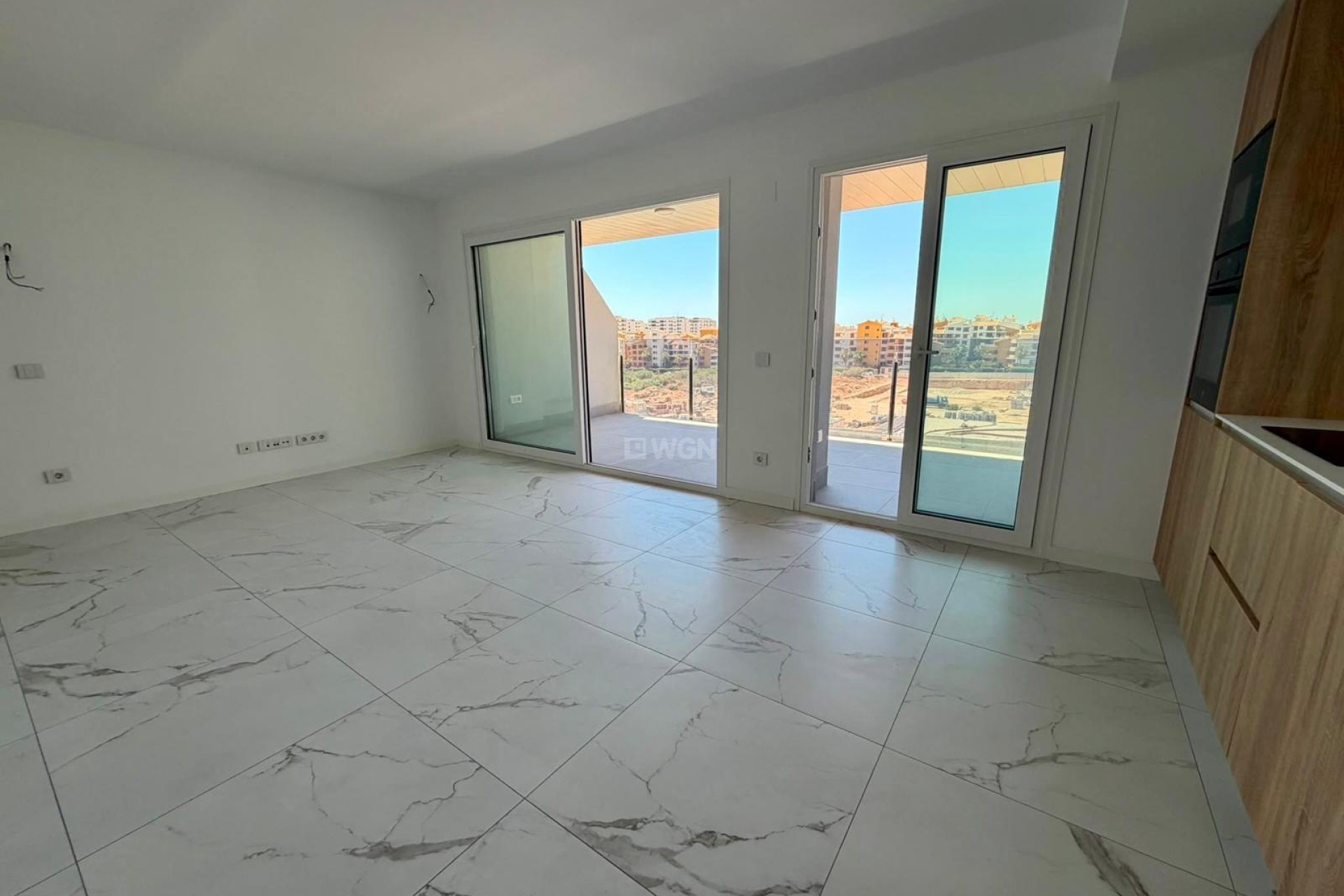 Resale - Apartment / flat - Torrevieja - Punta Prima
